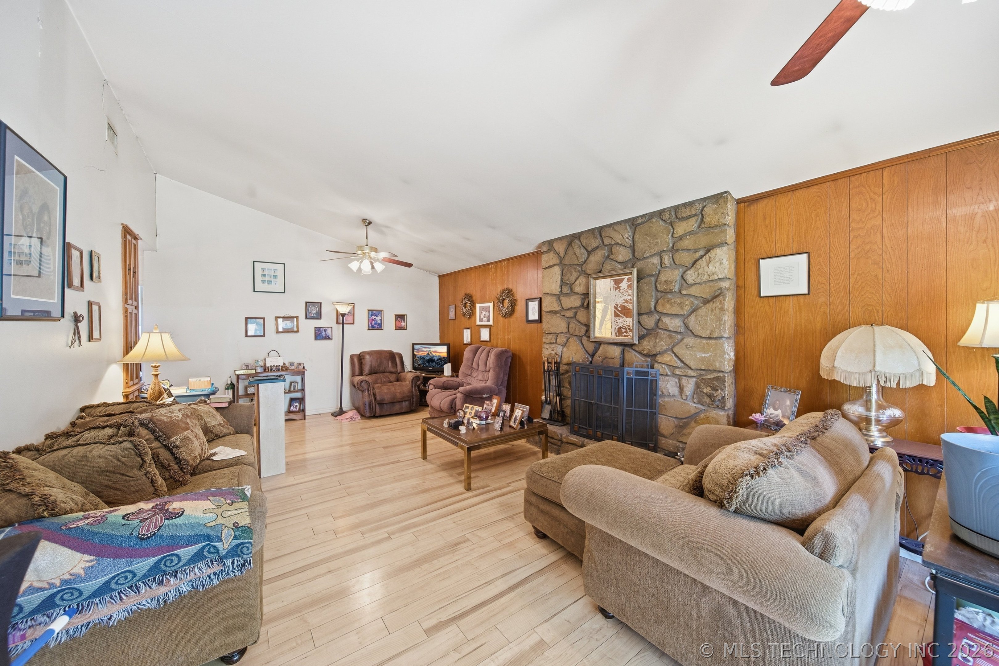 9902 E 28th Place Tulsa OK 74129