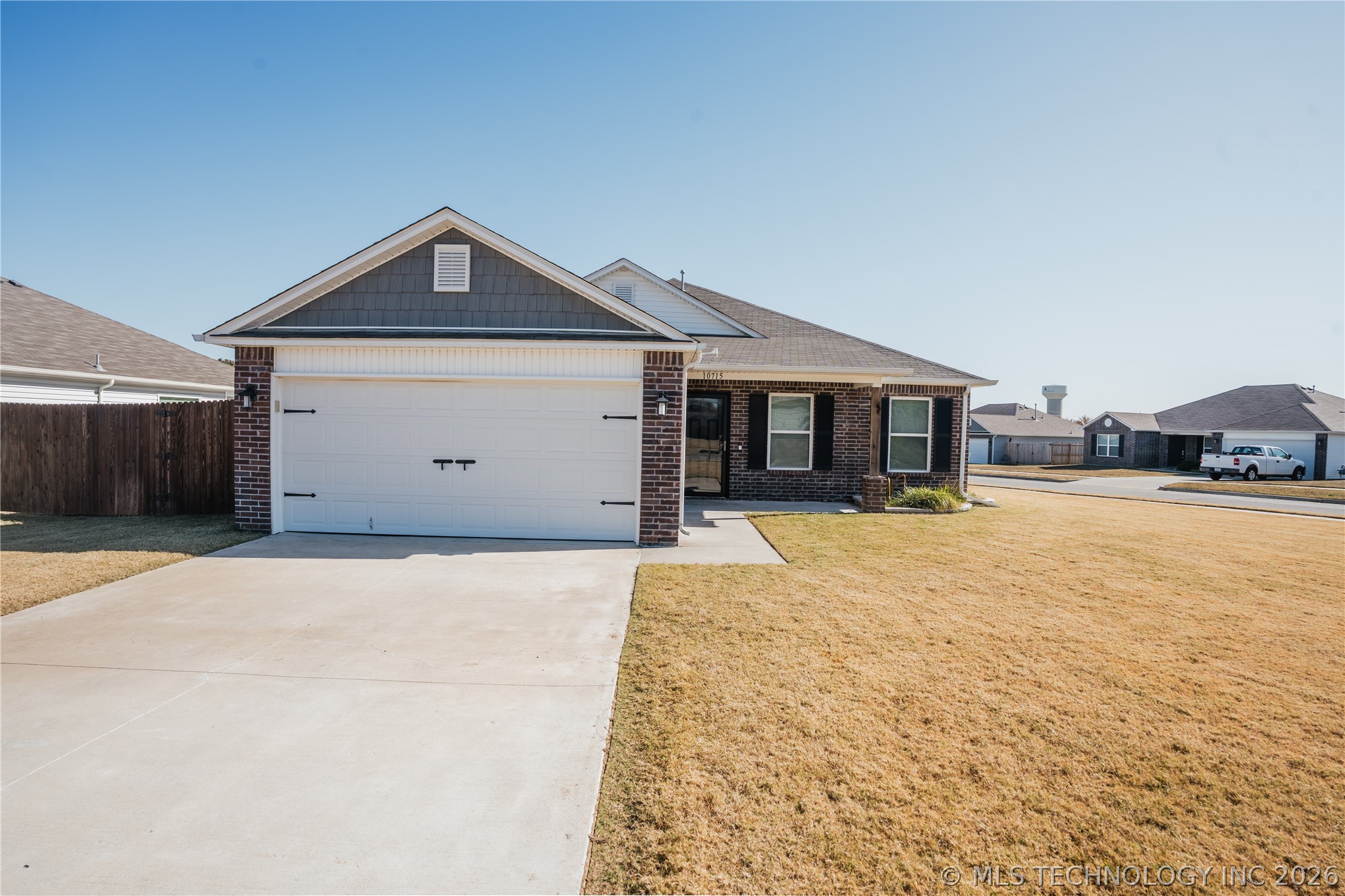 10715 N 101 Eastcourt E Owasso OK 74055