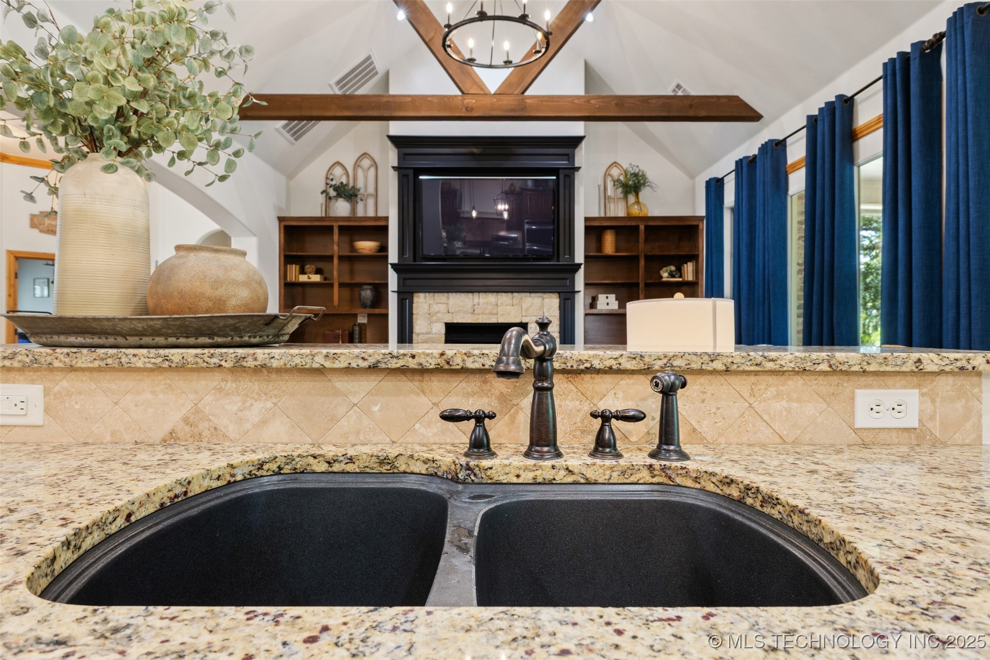 15853 County Road 3581 Ada OK 74820