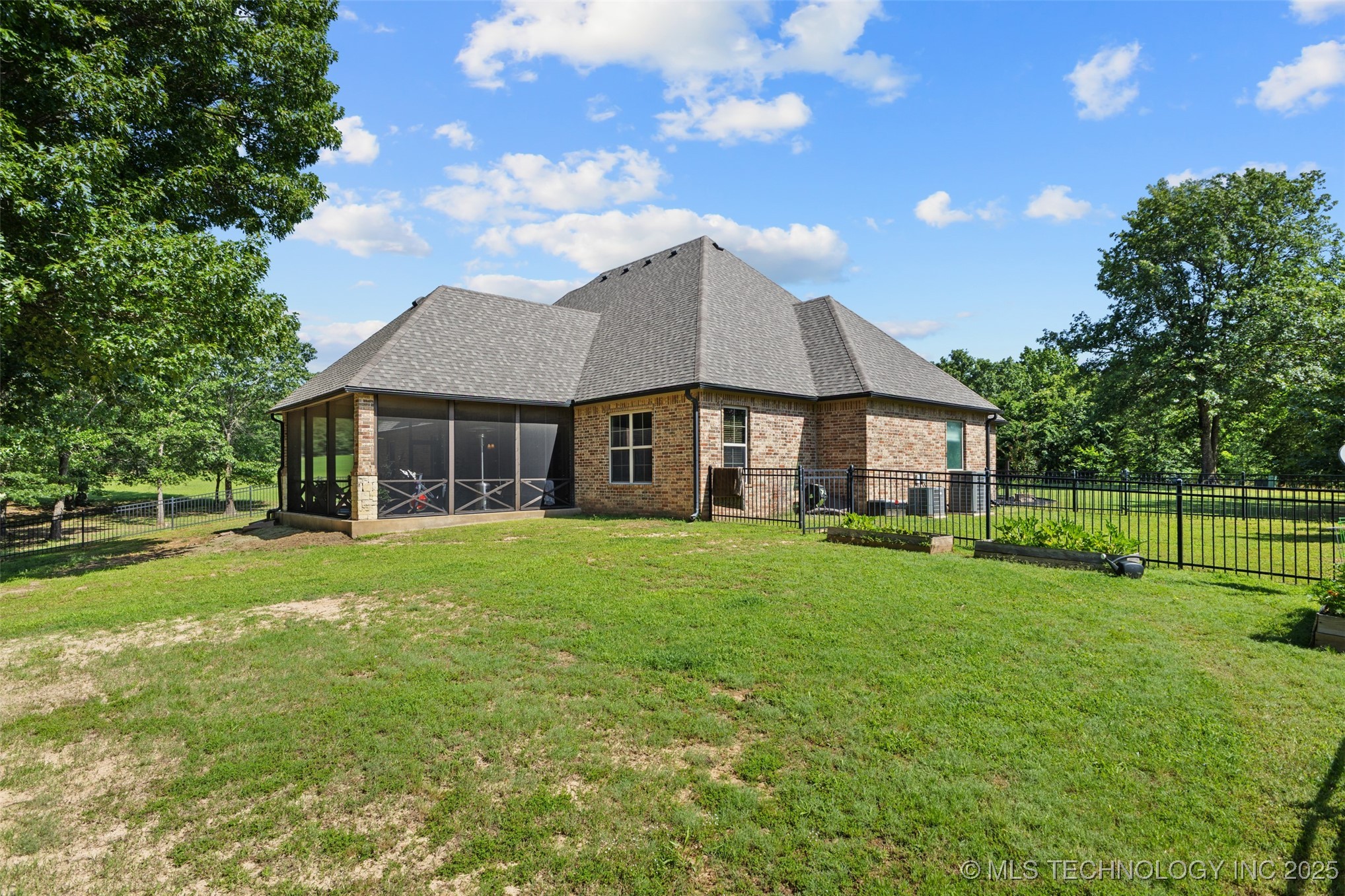 15853 County Road 3581 Ada OK 74820