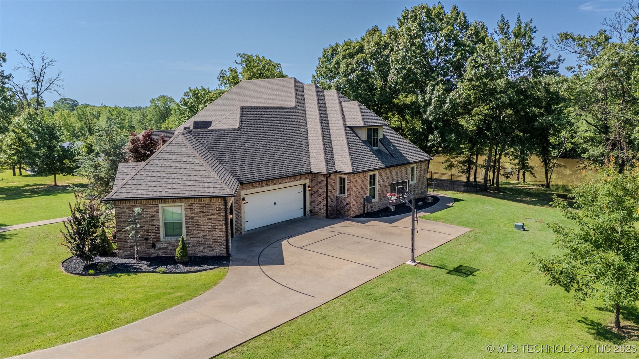 15853 County Road 3581 Ada OK 74820