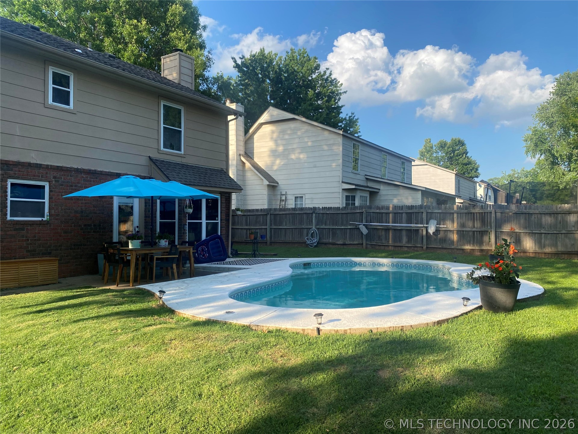 433 W Quanah Street N Broken Arrow OK 74011