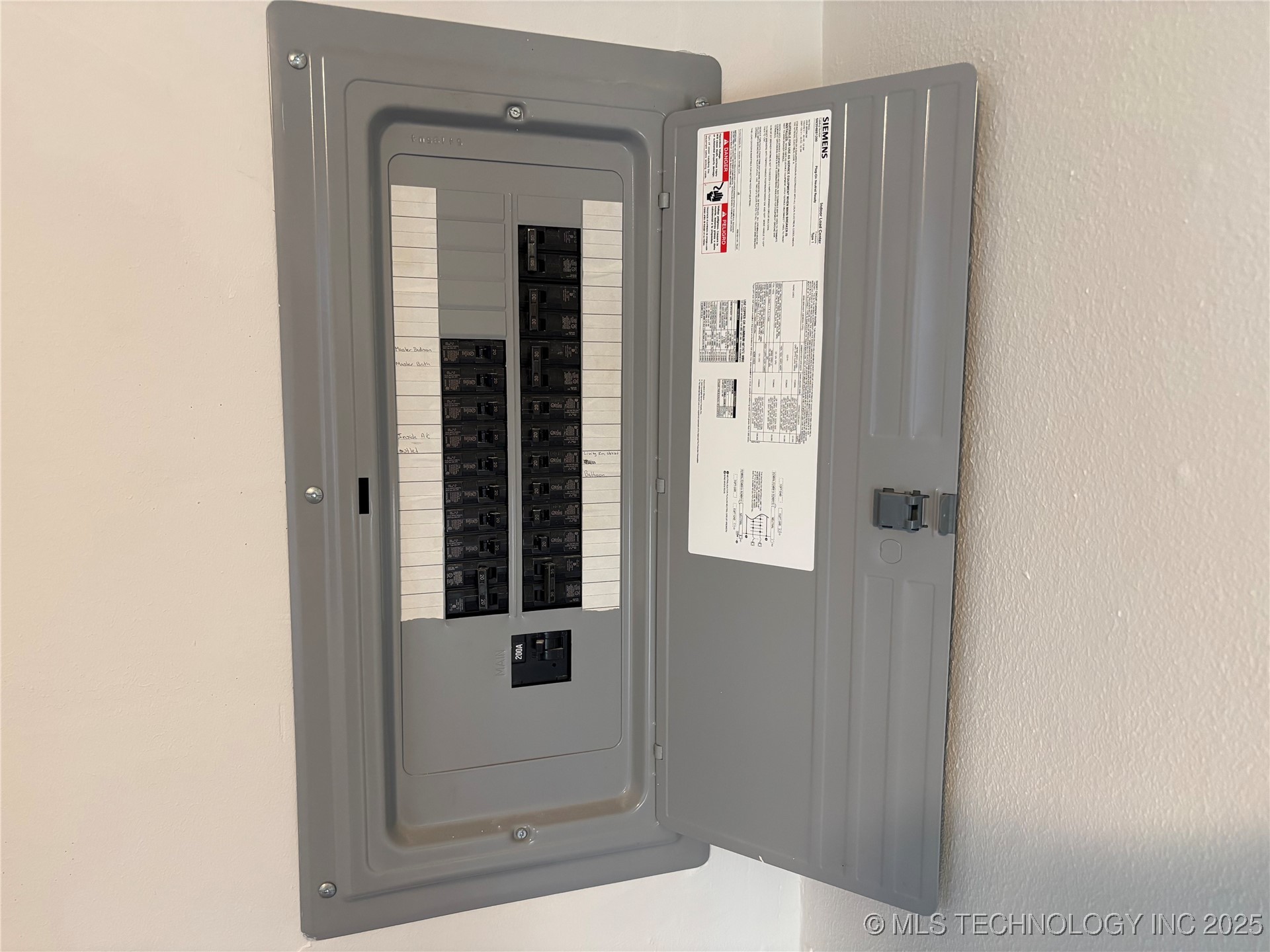 917 Q Street SW Ardmore OK 73401