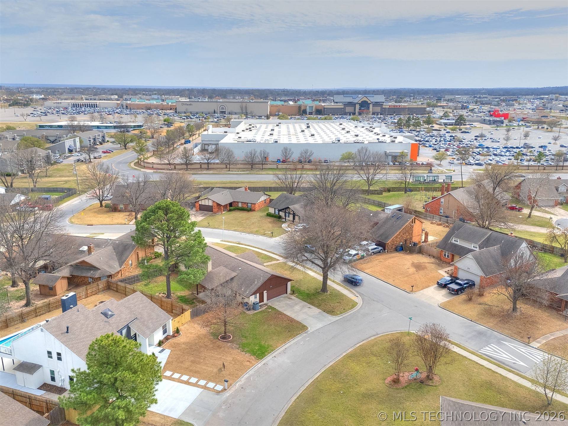 8408 E 64th Place Tulsa OK 74133