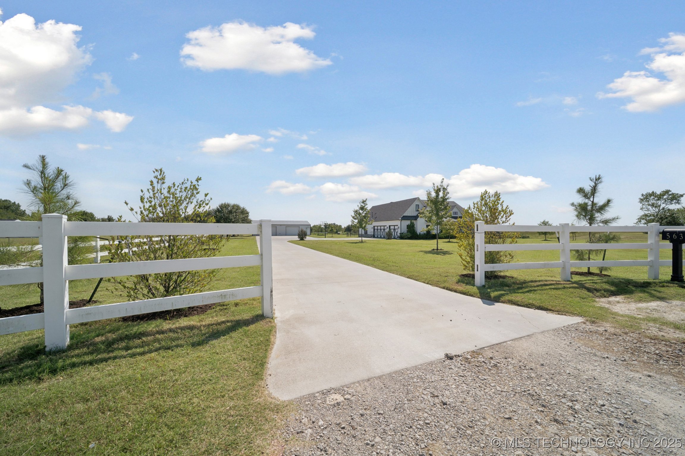 5634 E 186th Street S Bixby OK 74008