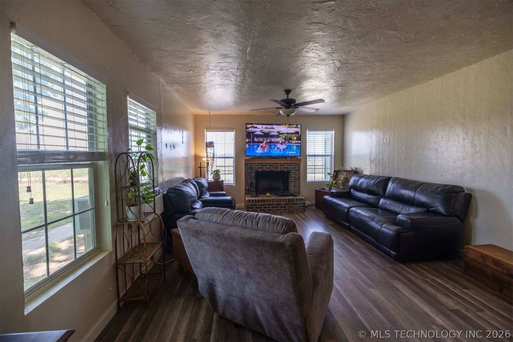 2307 County Road 3416 Byars OK 74831