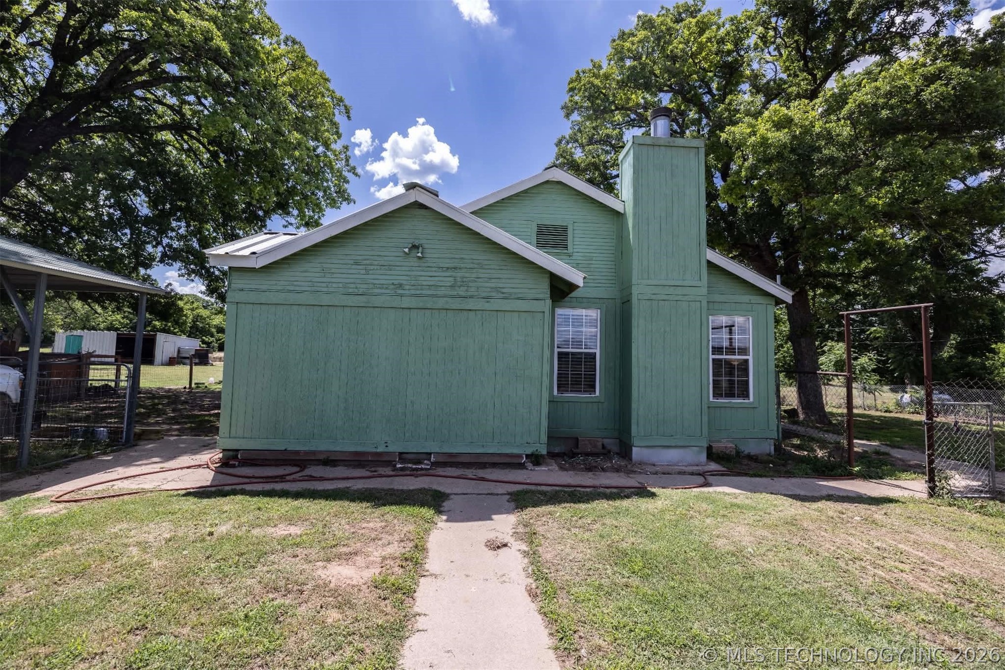 2307 County Road 3416 Byars OK 74831