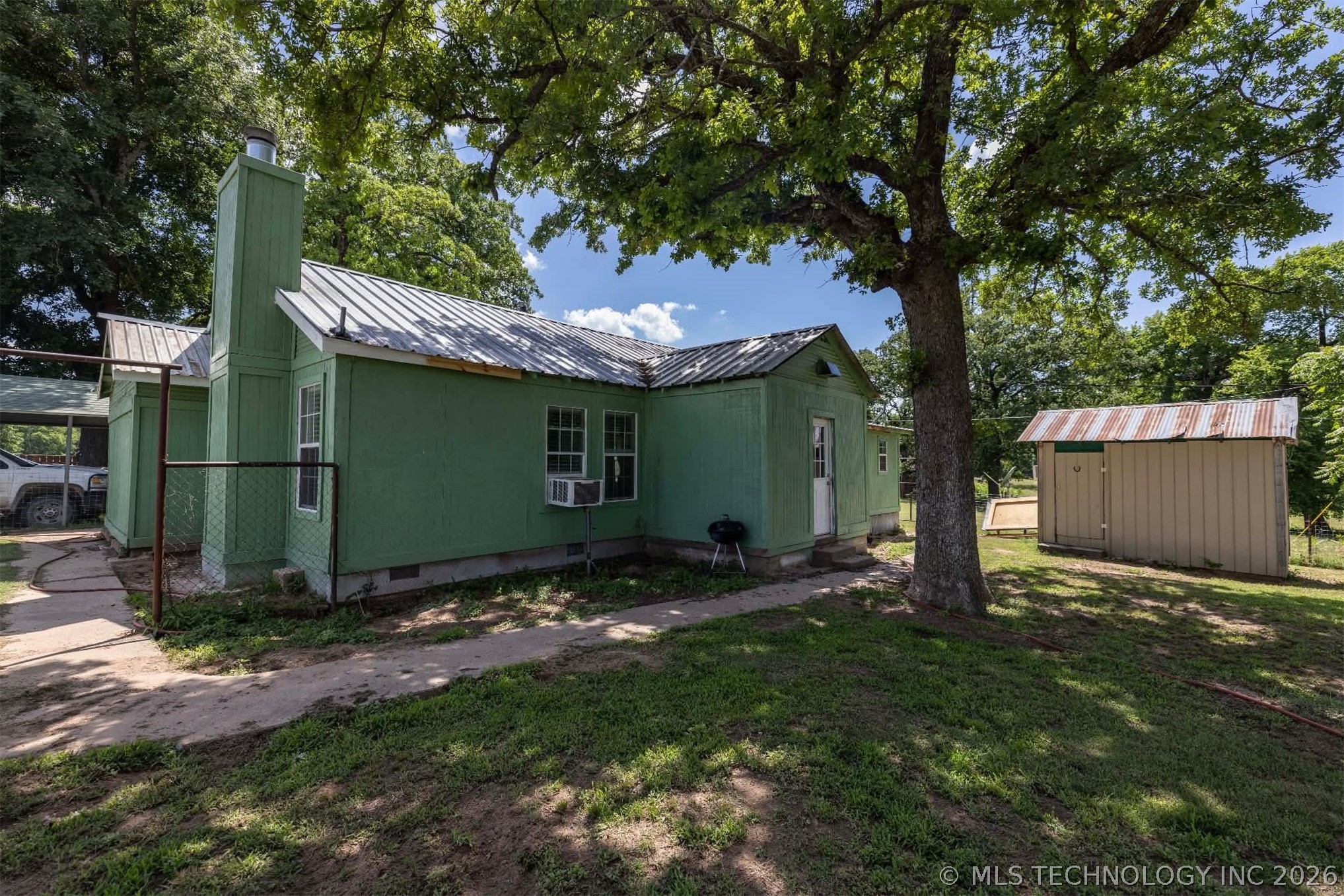 2307 County Road 3416 Byars OK 74831