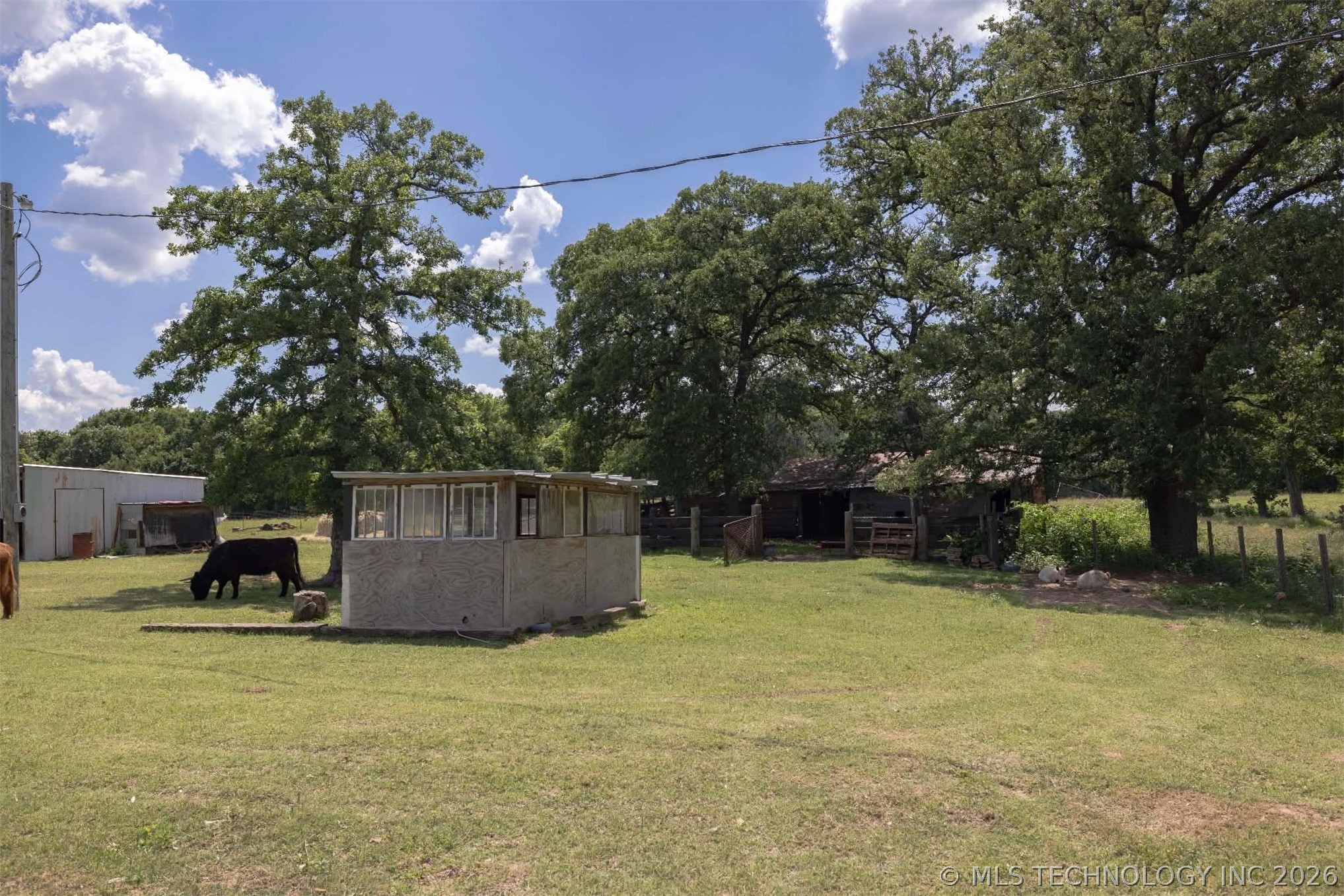 2307 County Road 3416 Byars OK 74831