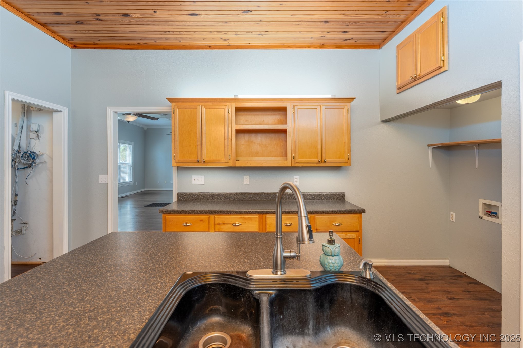 202 S 7th Street Okemah OK 74859