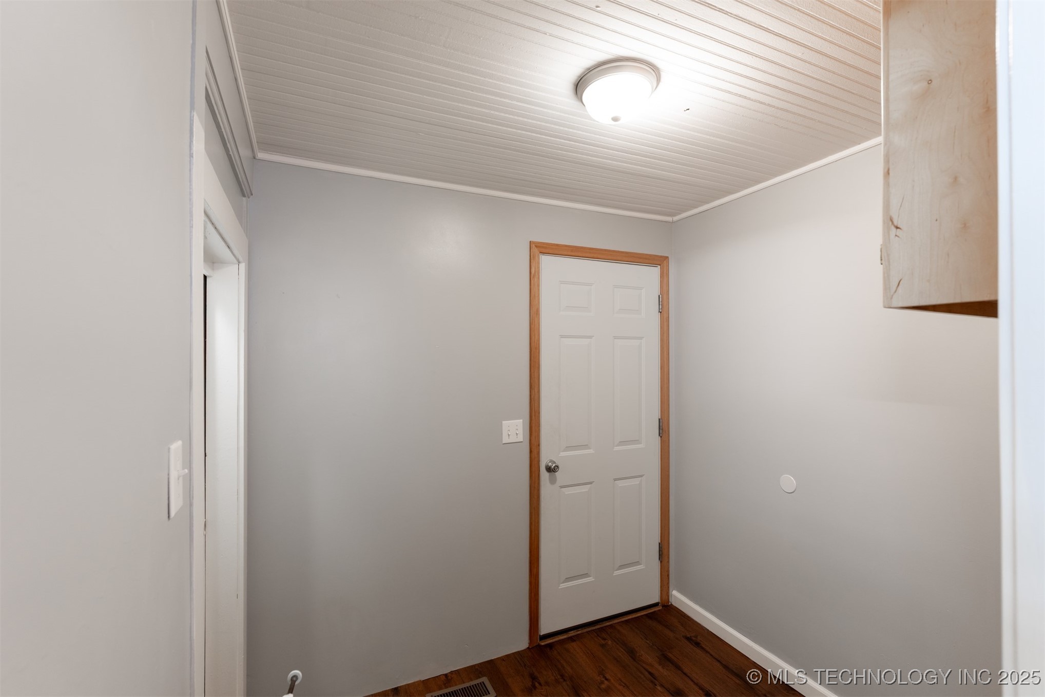 202 S 7th Street Okemah OK 74859