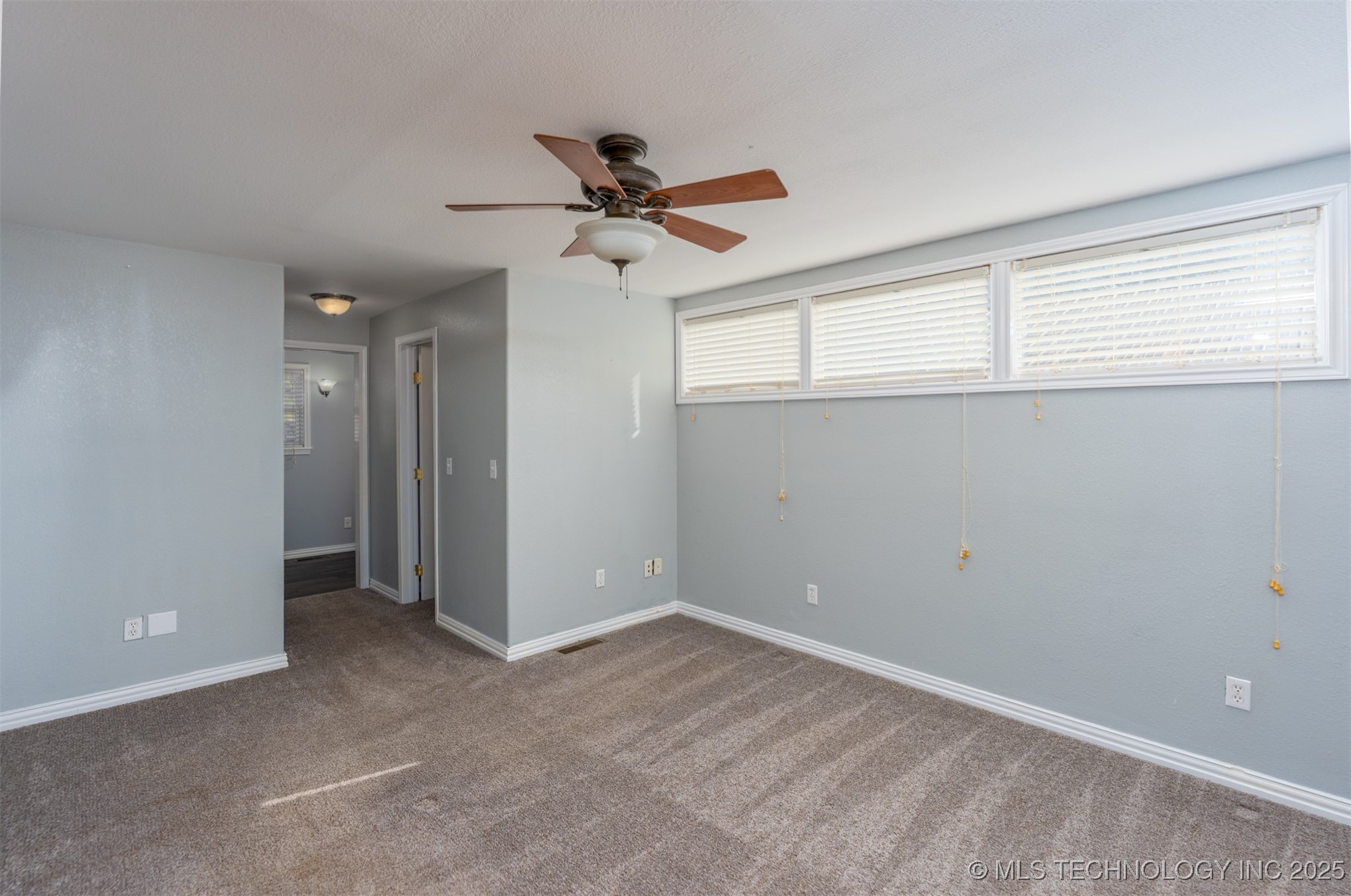 202 S 7th Street Okemah OK 74859