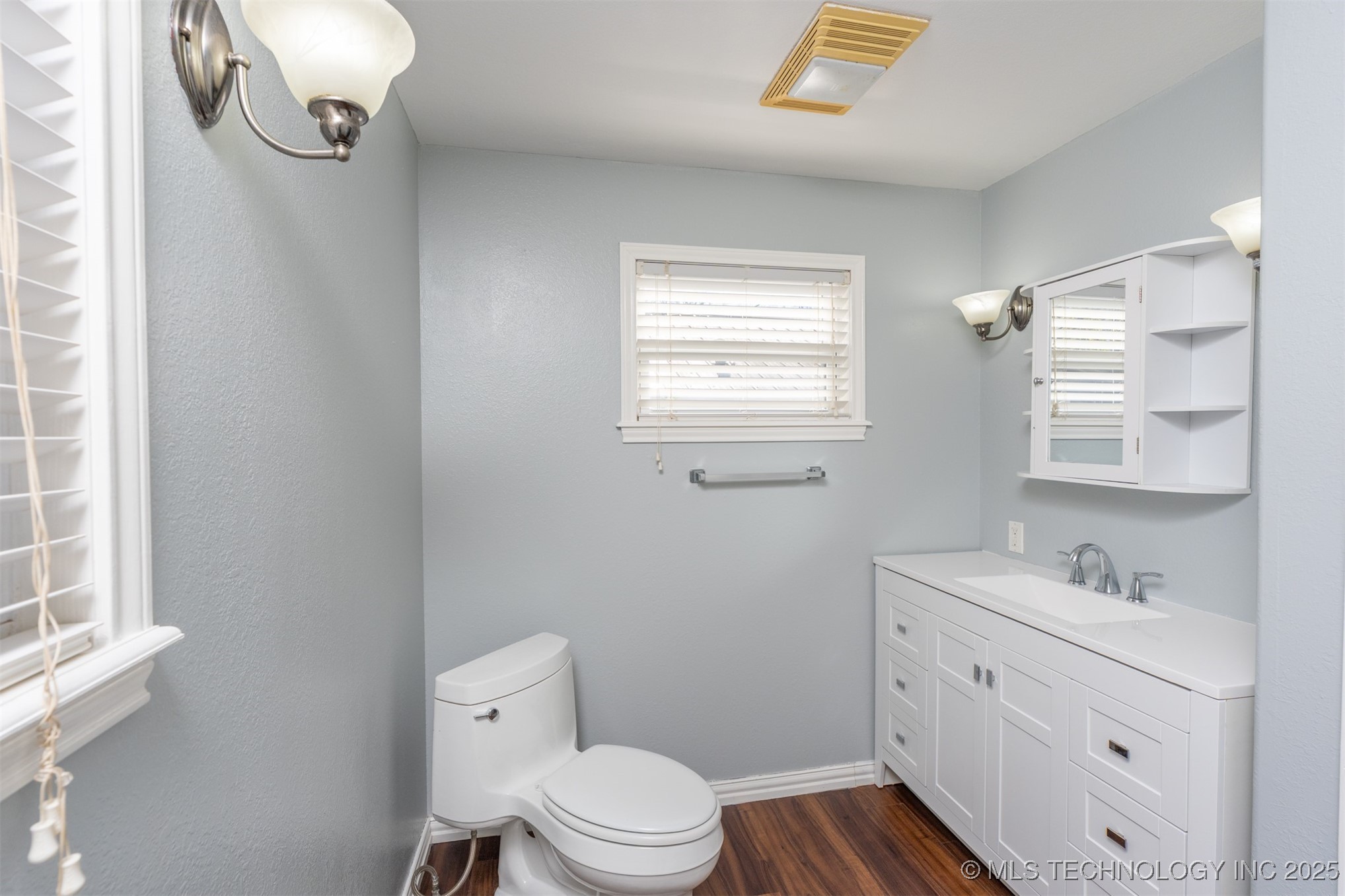 202 S 7th Street Okemah OK 74859