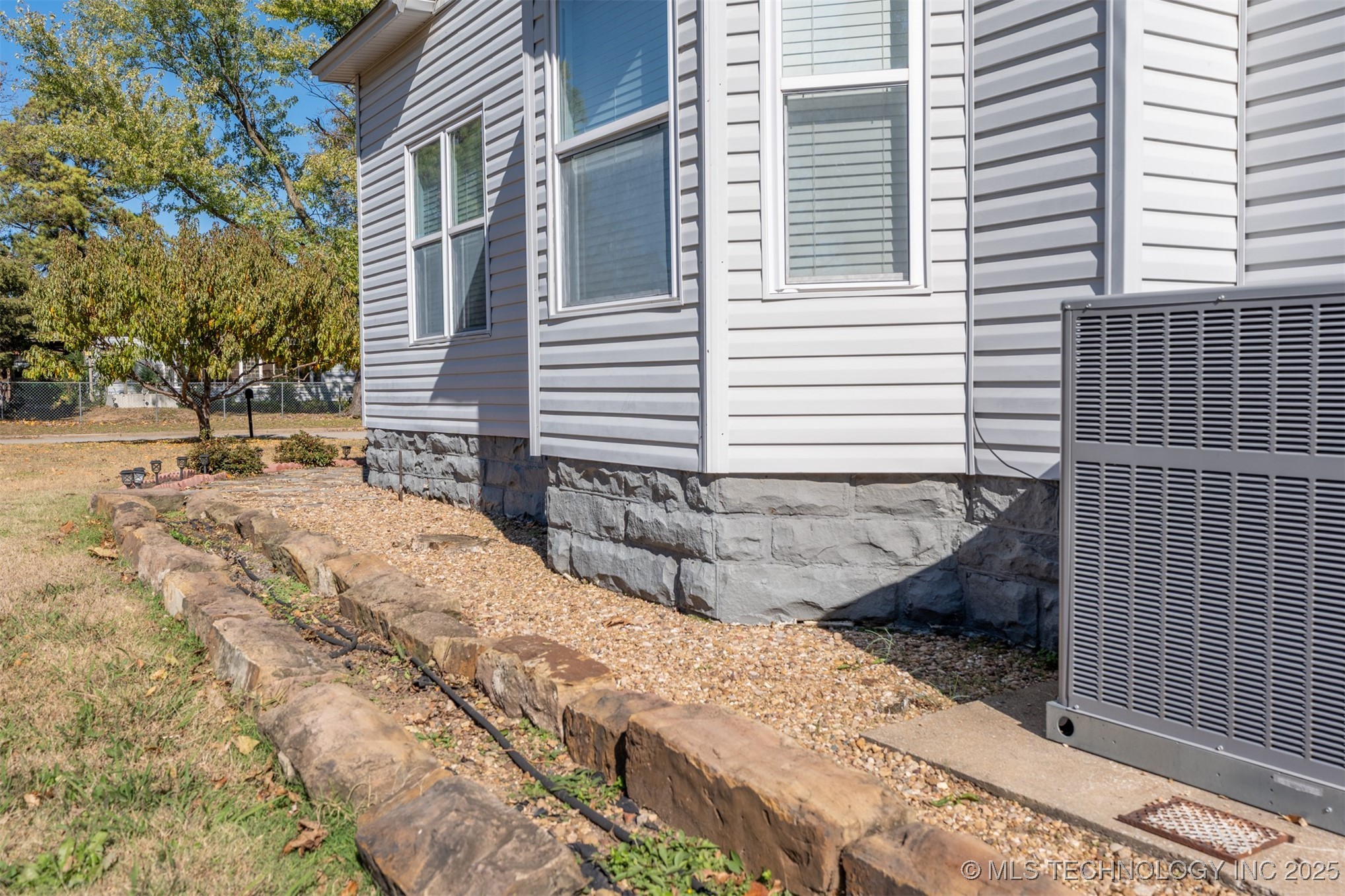 202 S 7th Street Okemah OK 74859