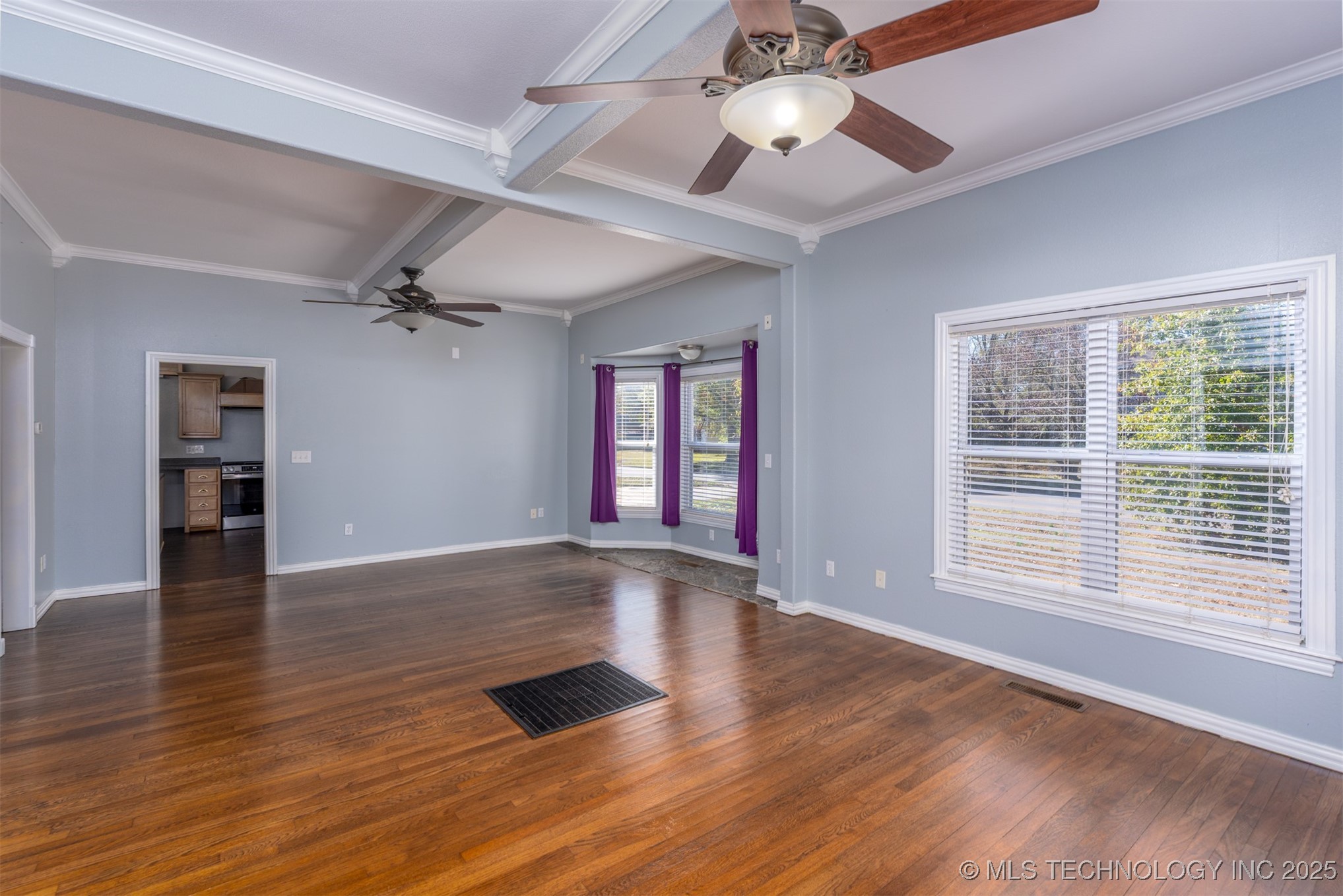 202 S 7th Street Okemah OK 74859