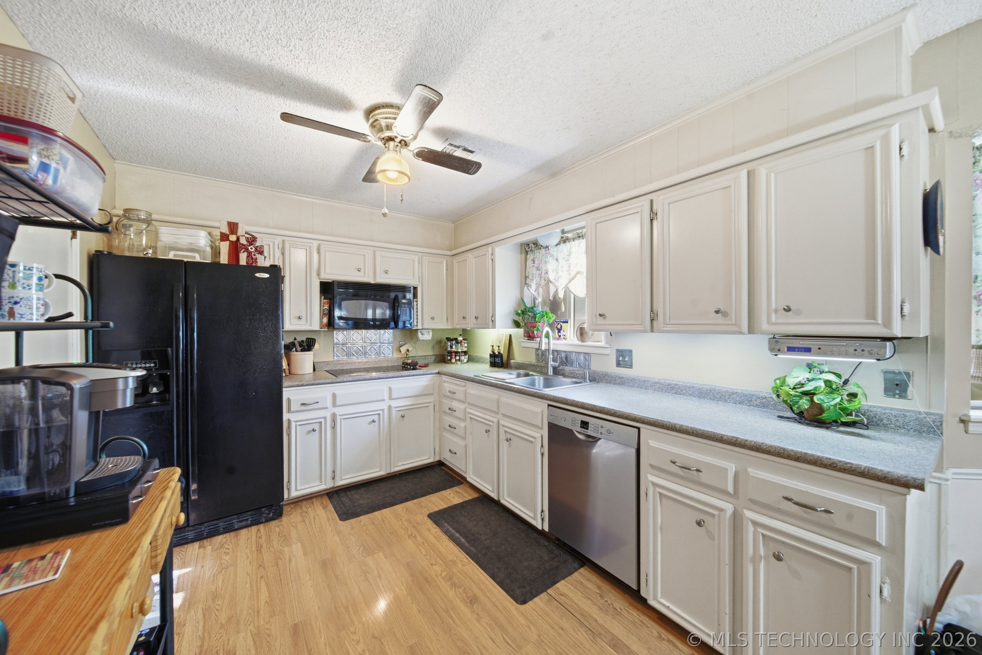2419 S 104th Eastavenue Tulsa OK 74129