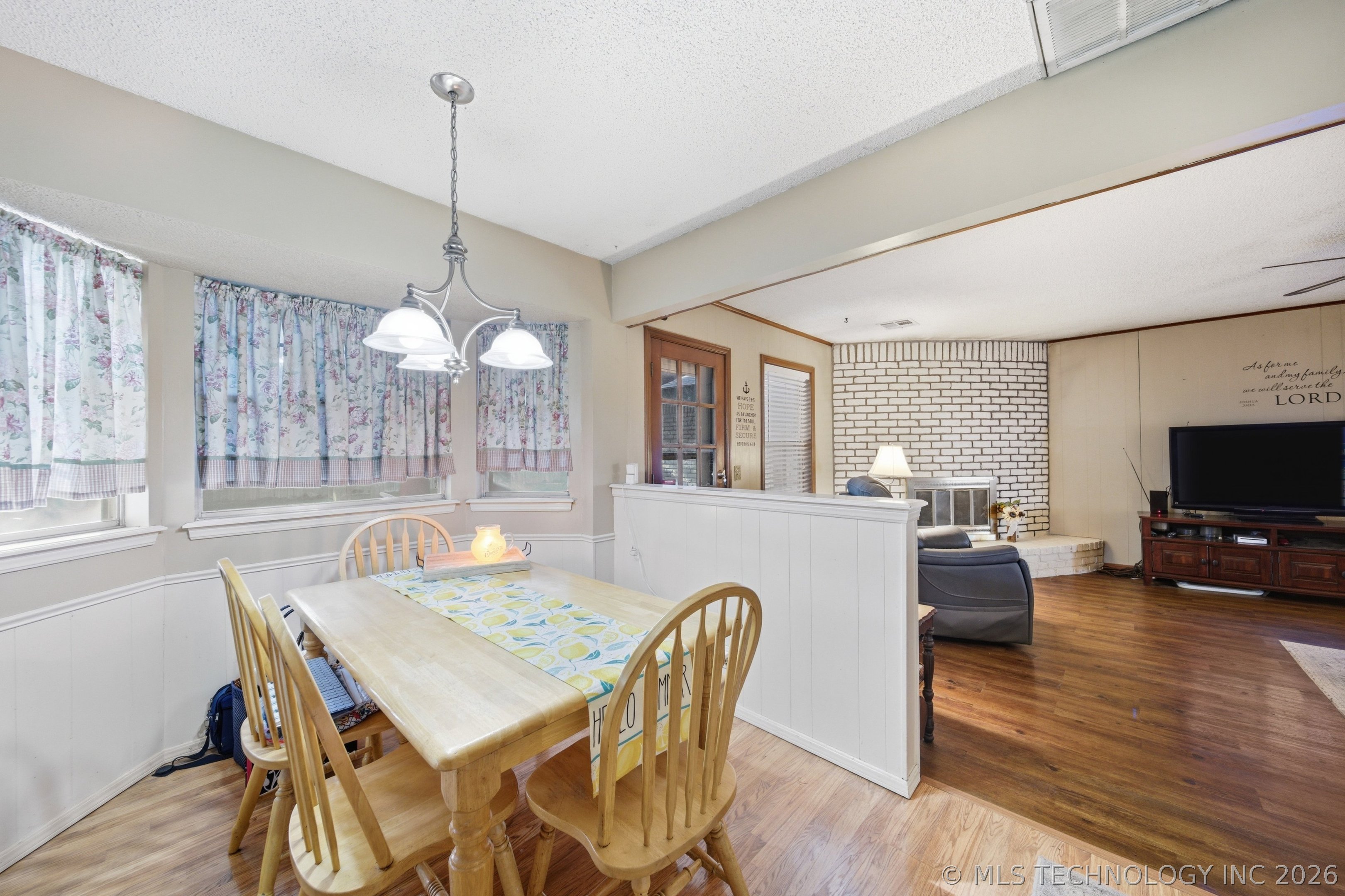 2419 S 104th Eastavenue Tulsa OK 74129