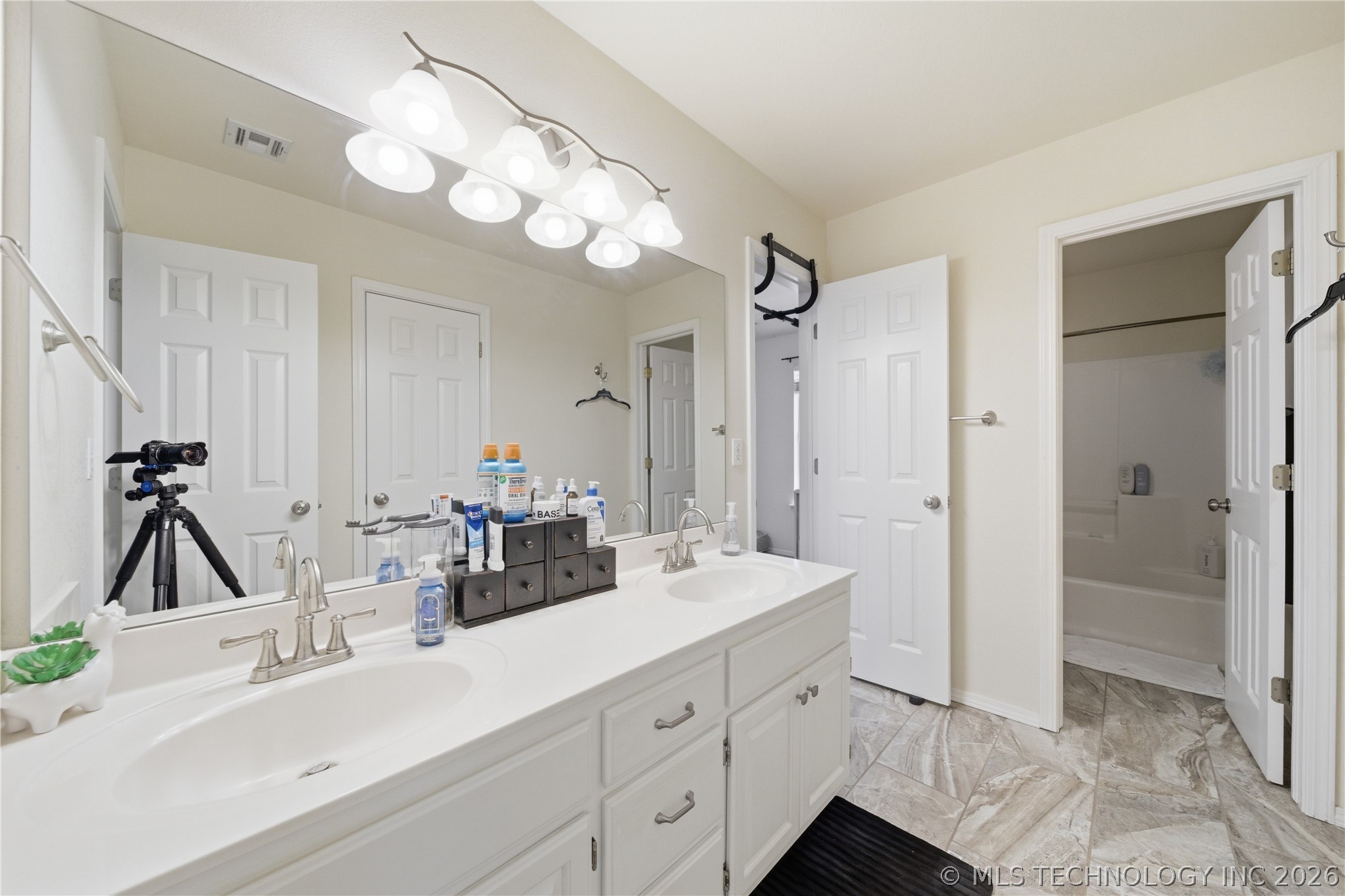 1812 S Dogwood Place Broken Arrow OK 74012