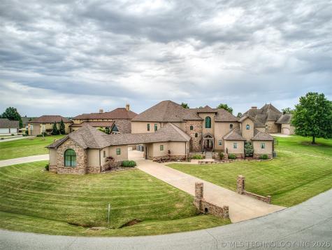 6908 S 310th Avenue Broken Arrow OK 74014