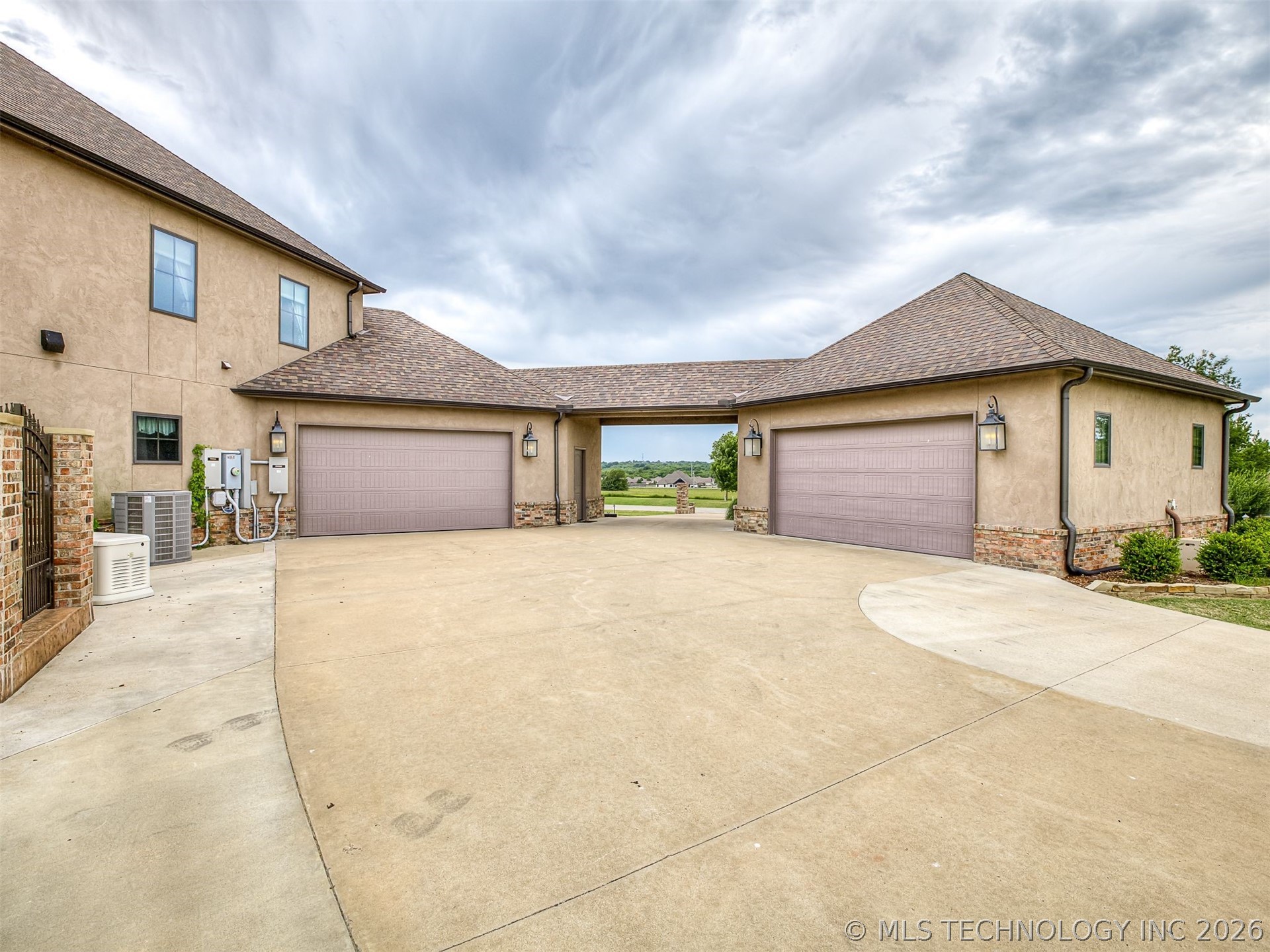 6908 S 310th Avenue Broken Arrow OK 74014