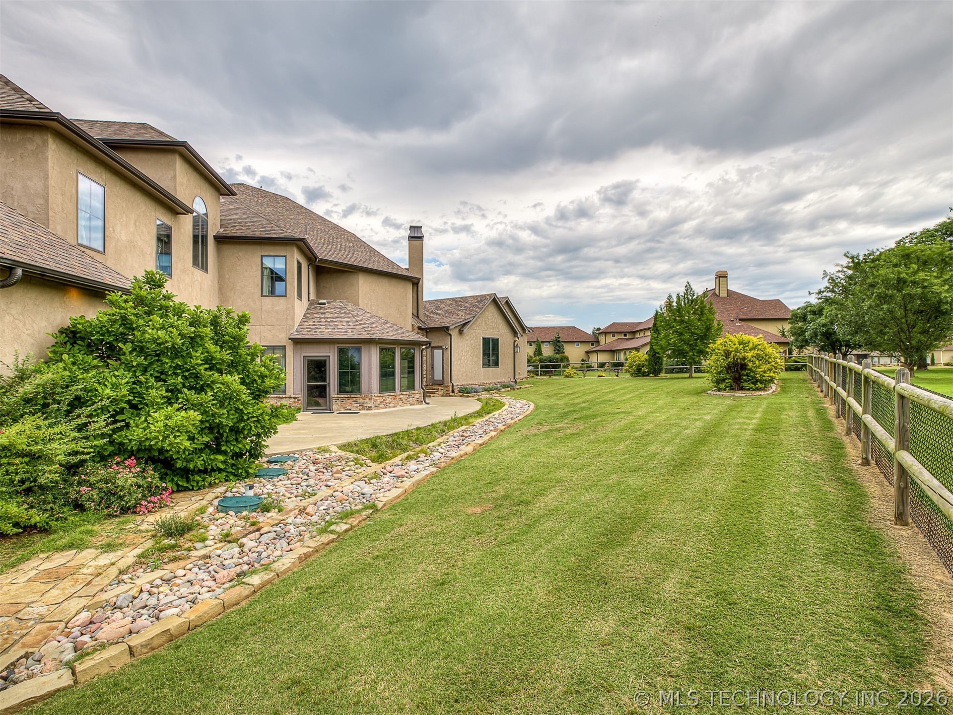 6908 S 310th Avenue Broken Arrow OK 74014