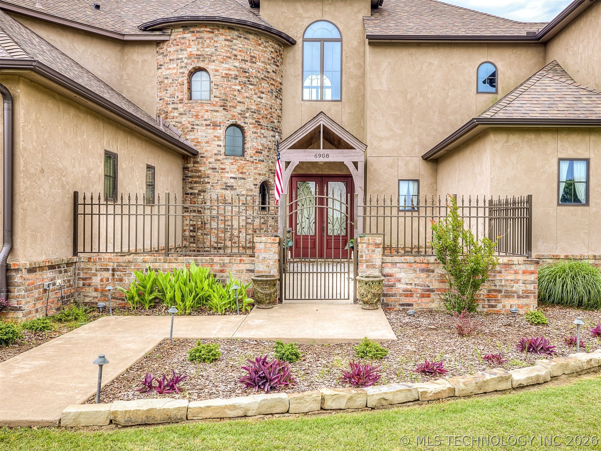 6908 S 310th Avenue Broken Arrow OK 74014