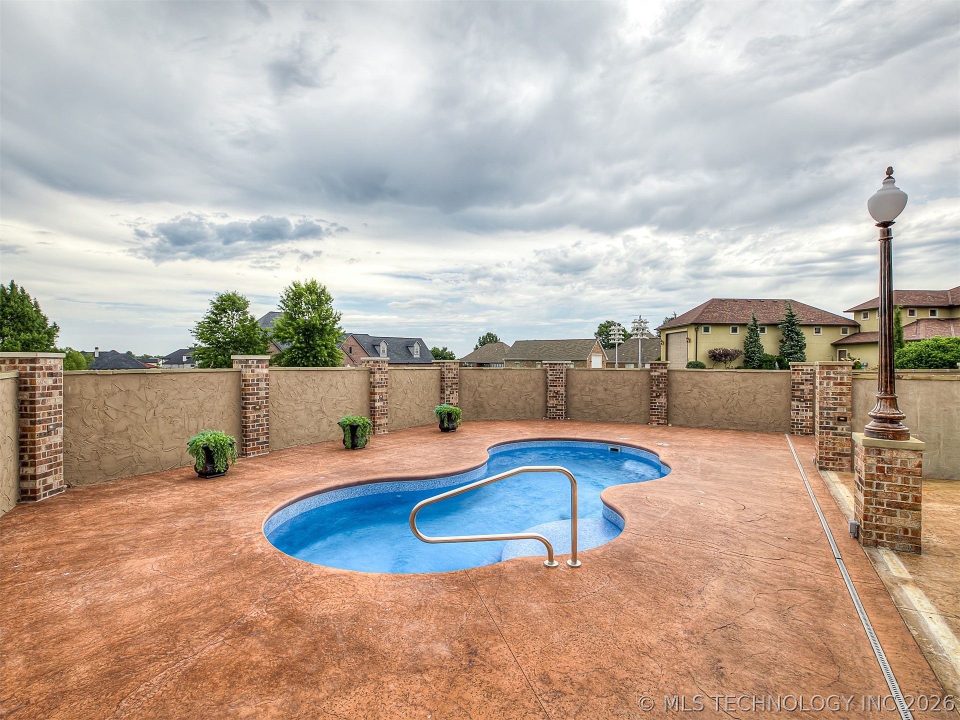 6908 S 310th Avenue Broken Arrow OK 74014