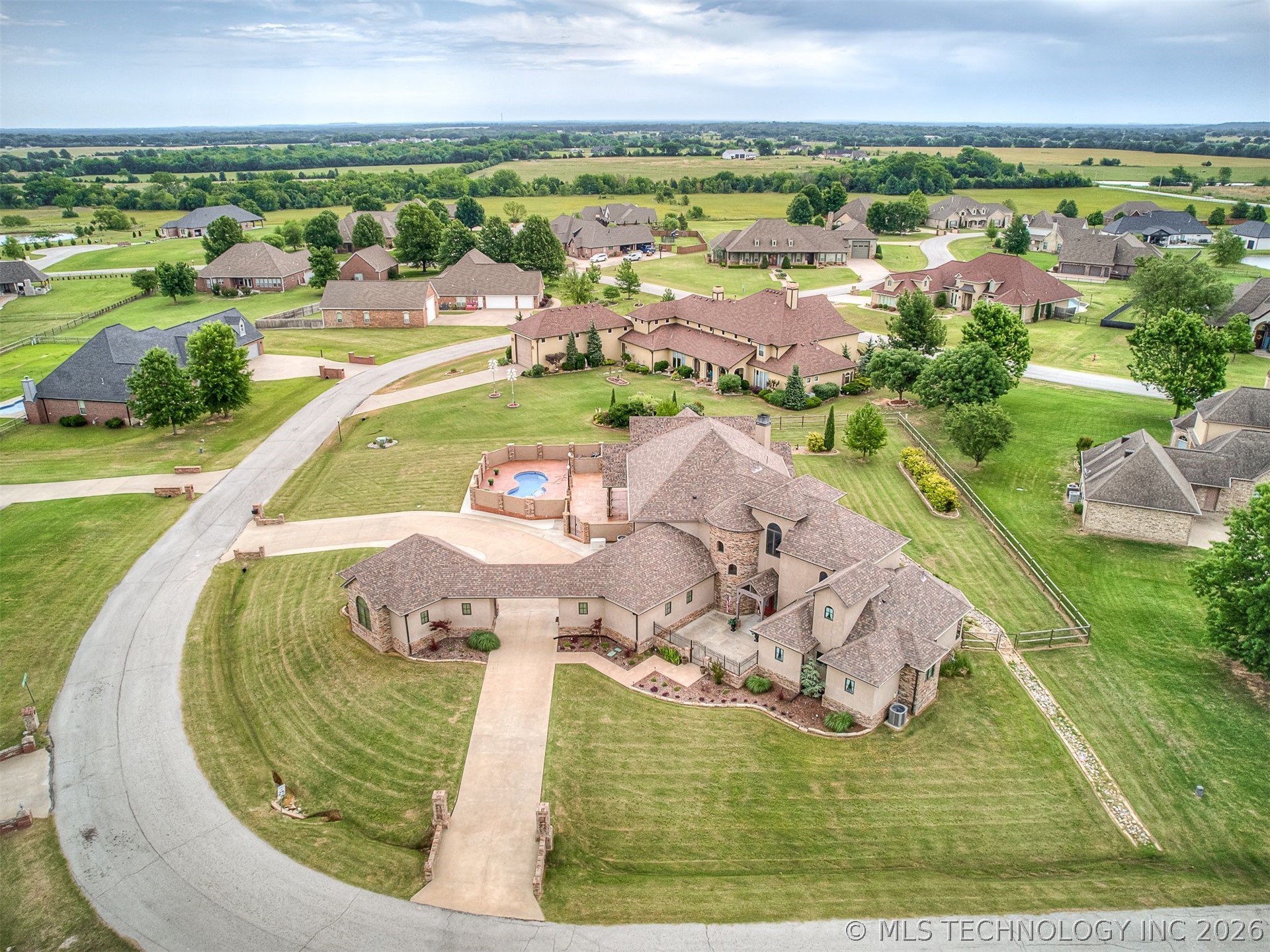 6908 S 310th Avenue Broken Arrow OK 74014