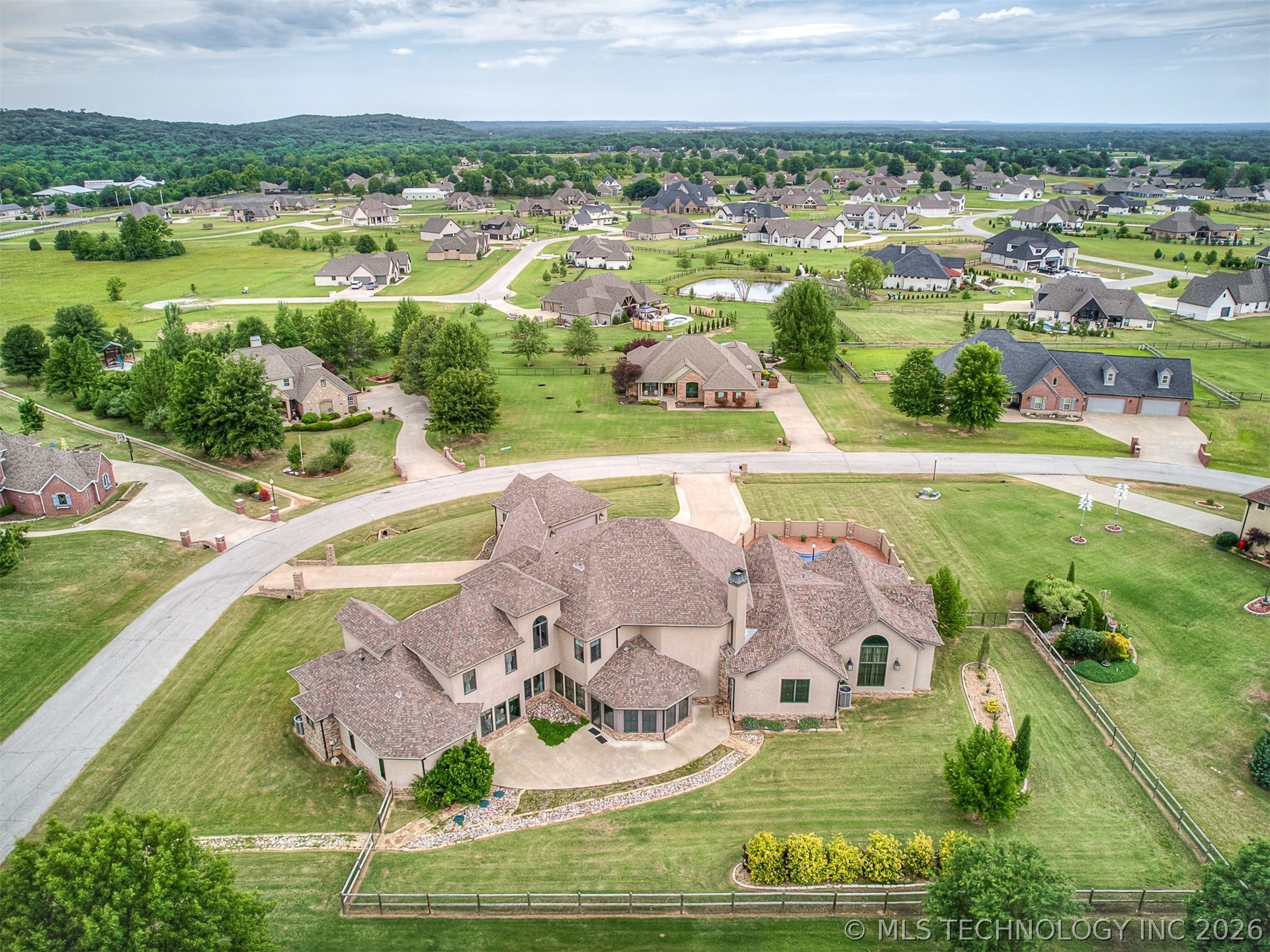 6908 S 310th Avenue Broken Arrow OK 74014