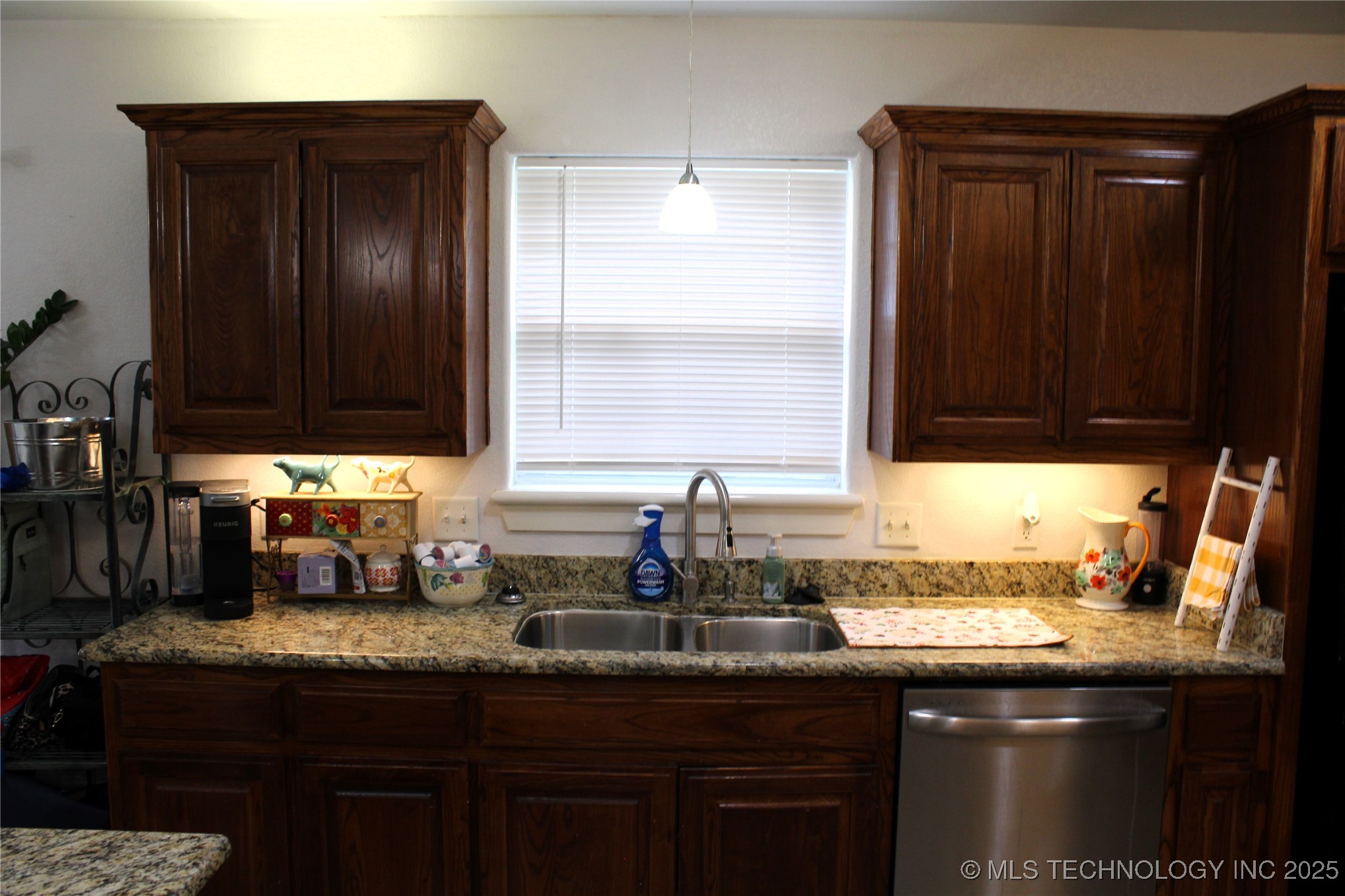 908 N 3rd Calera OK 74730