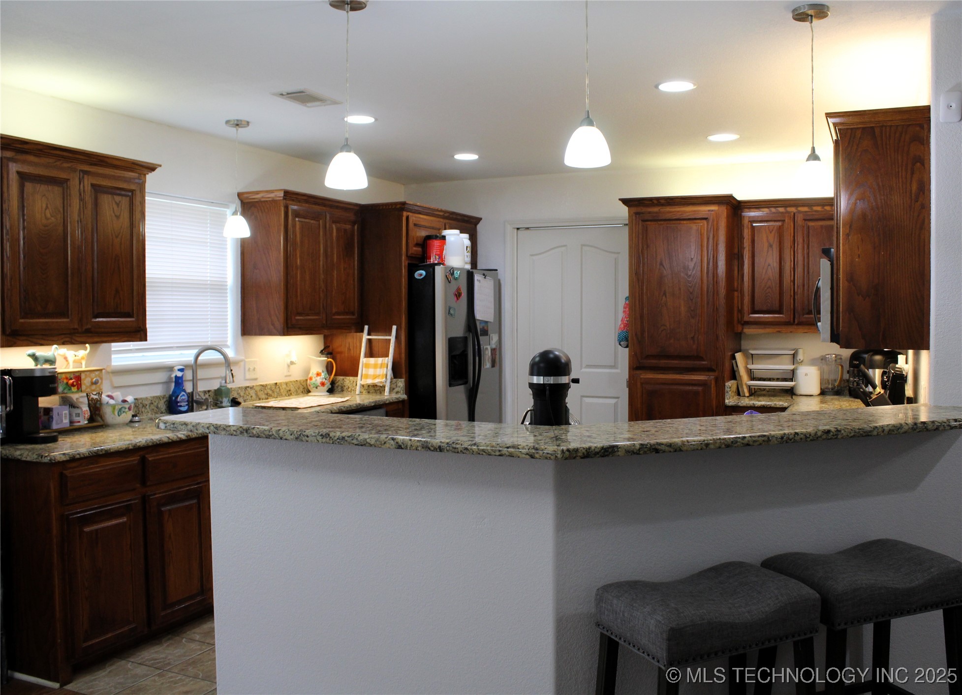 908 N 3rd Calera OK 74730