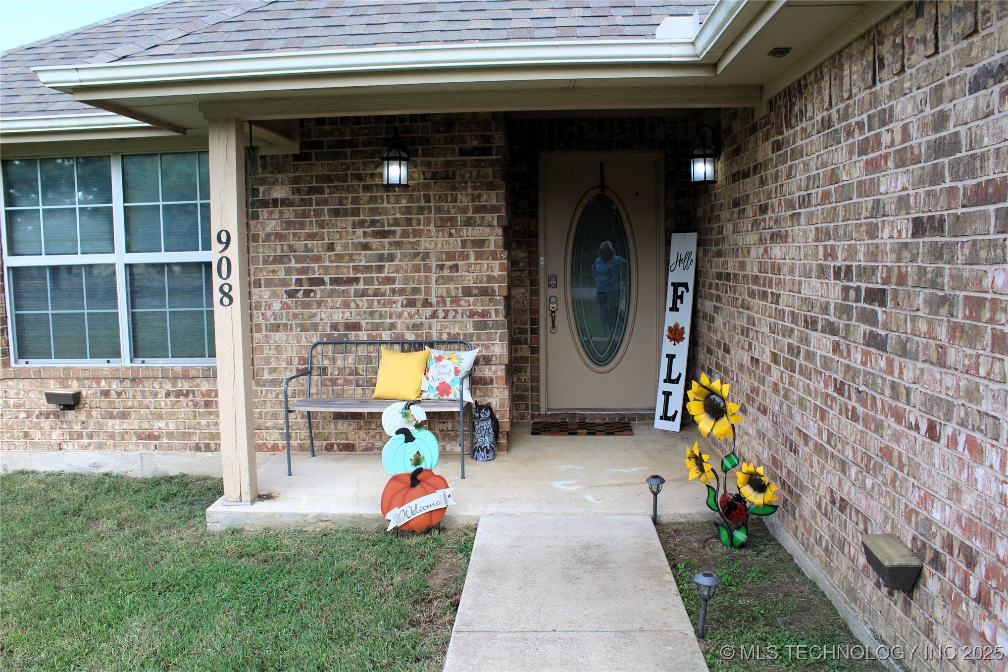908 N 3rd Calera OK 74730