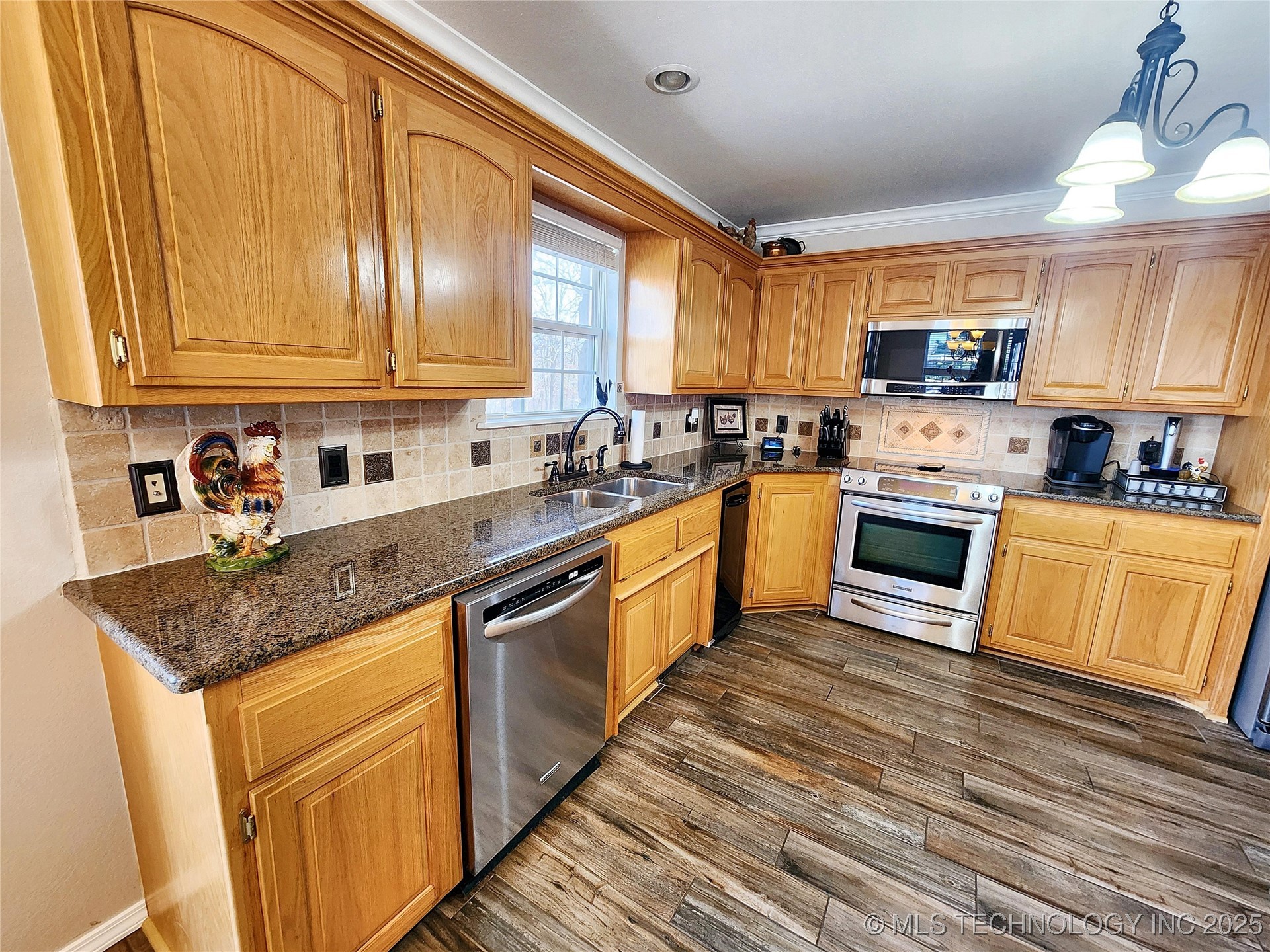 20136 W Chicken Creek Road Cookson OK 74427