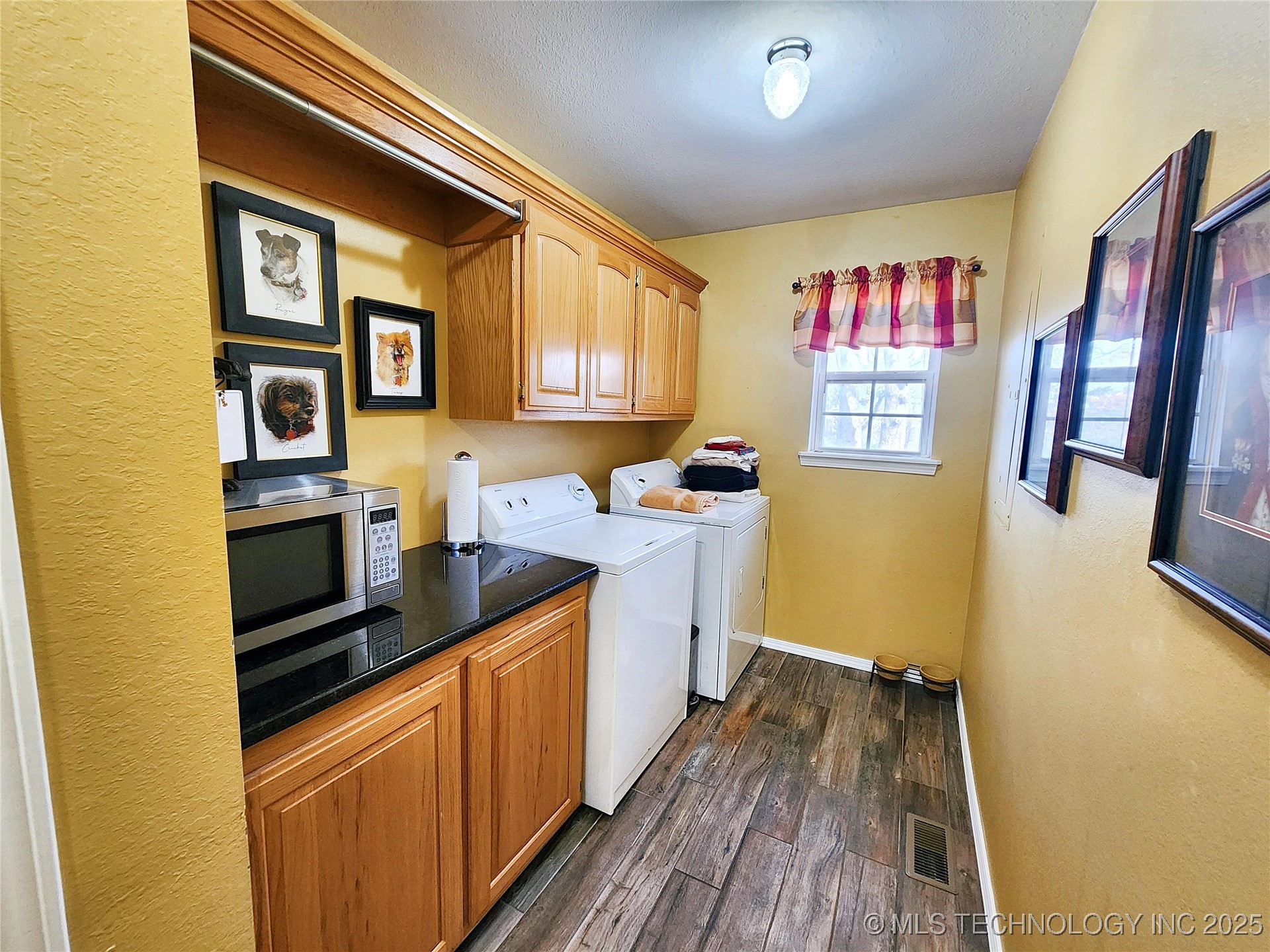 20136 W Chicken Creek Road Cookson OK 74427