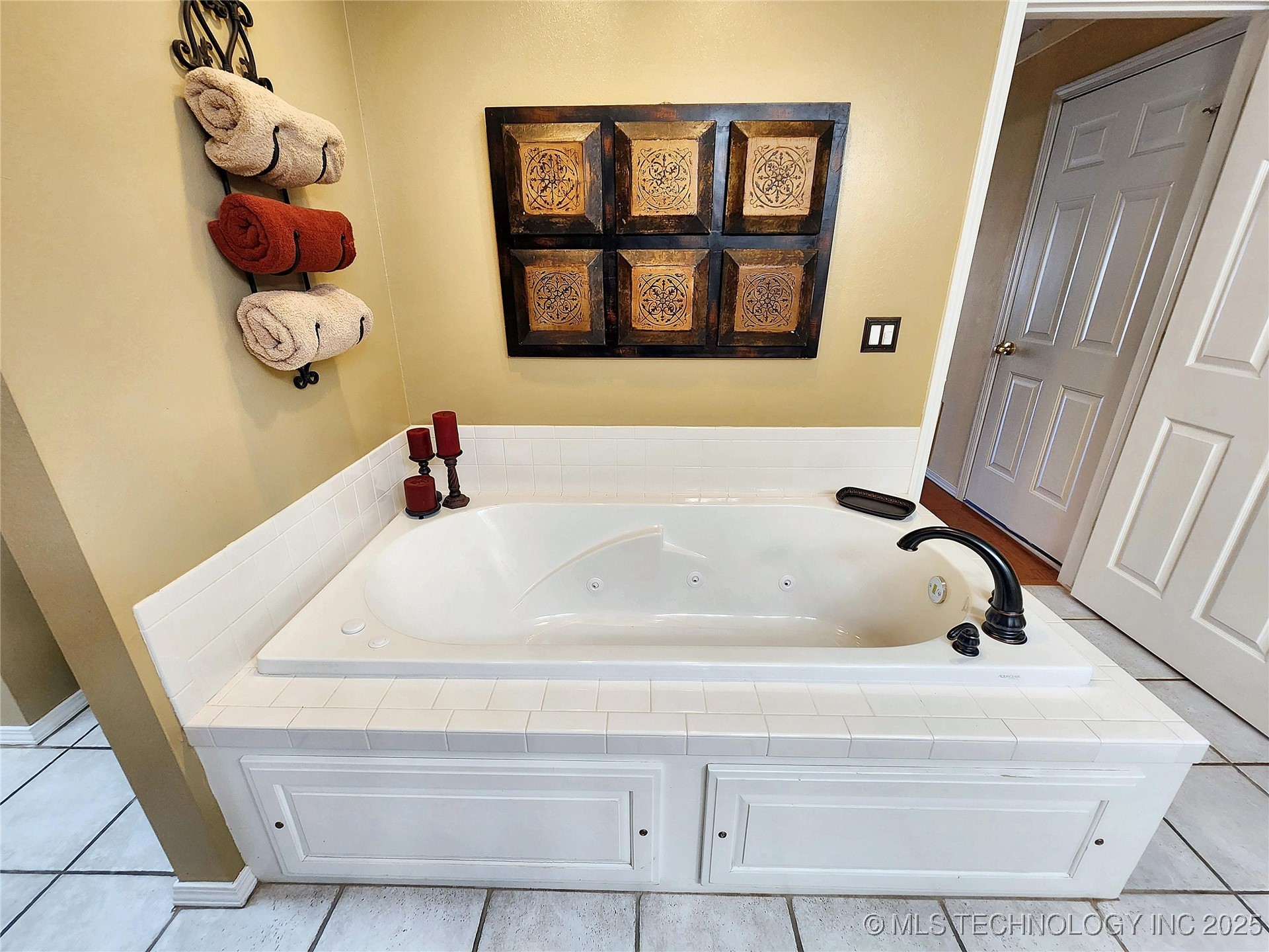 20136 W Chicken Creek Road Cookson OK 74427