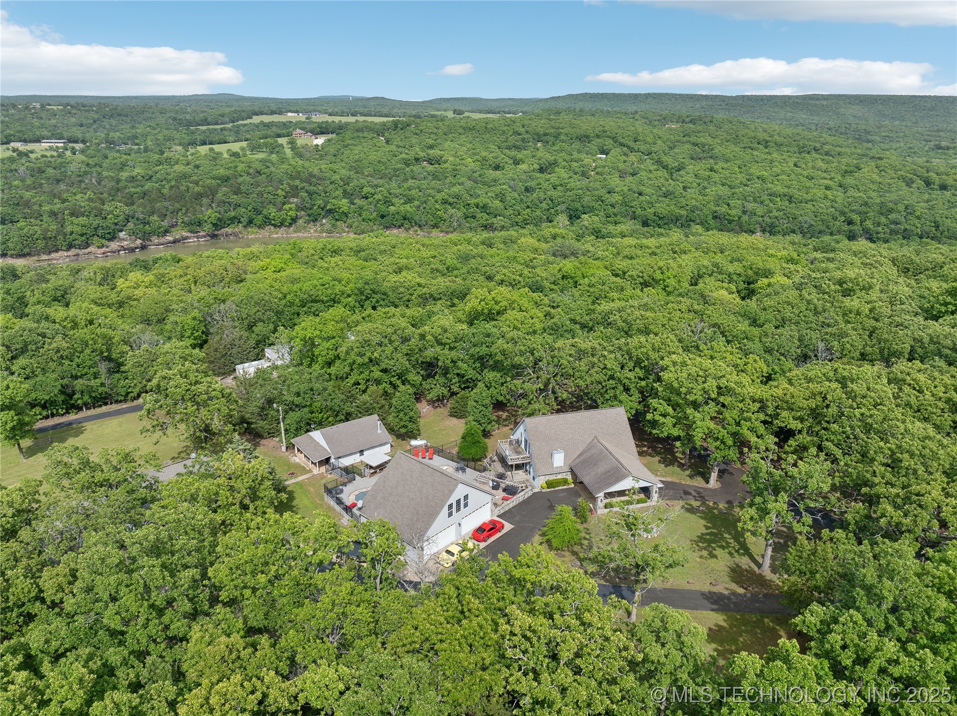 20136 W Chicken Creek Road Cookson OK 74427