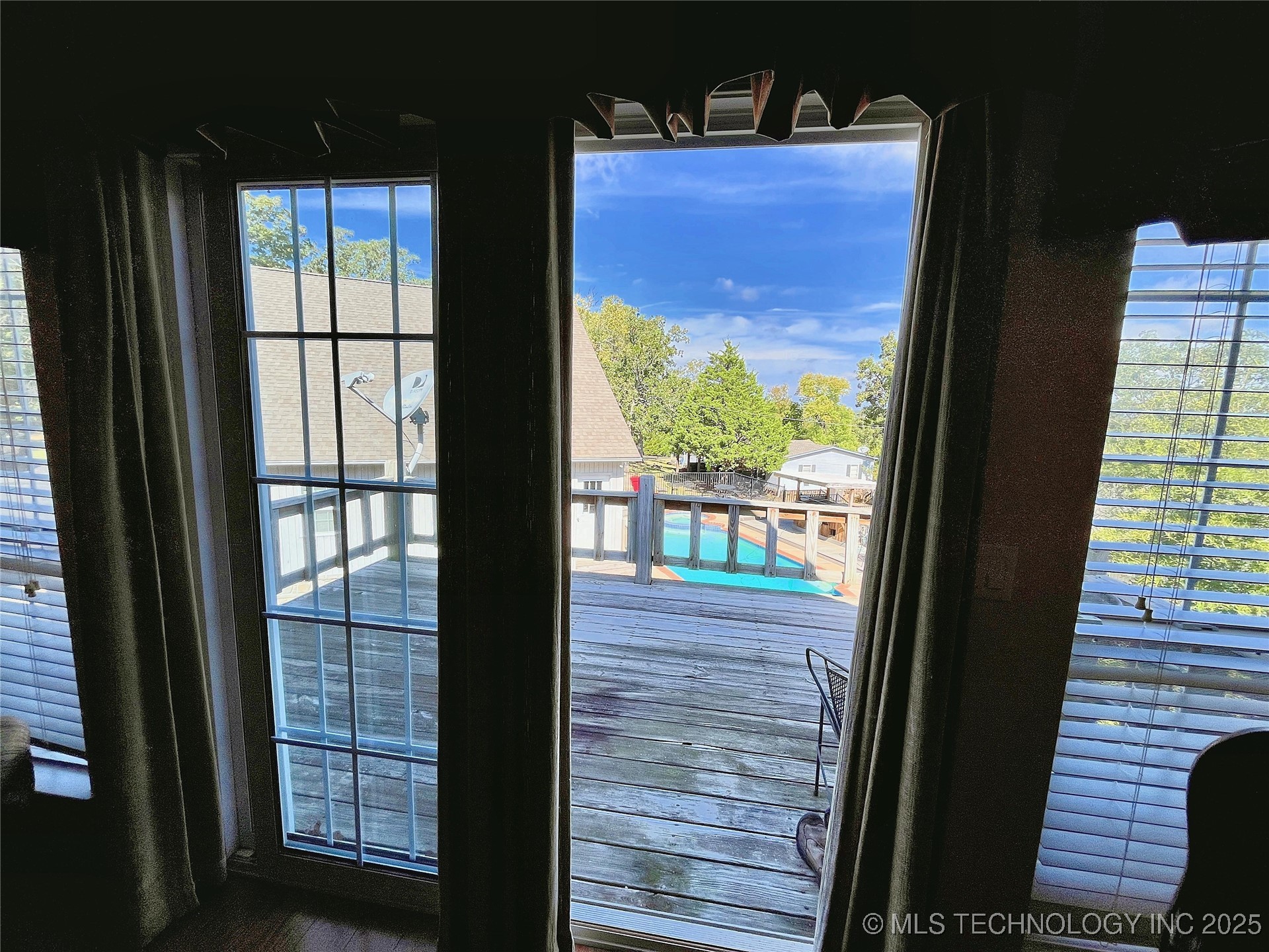 20136 W Chicken Creek Road Cookson OK 74427