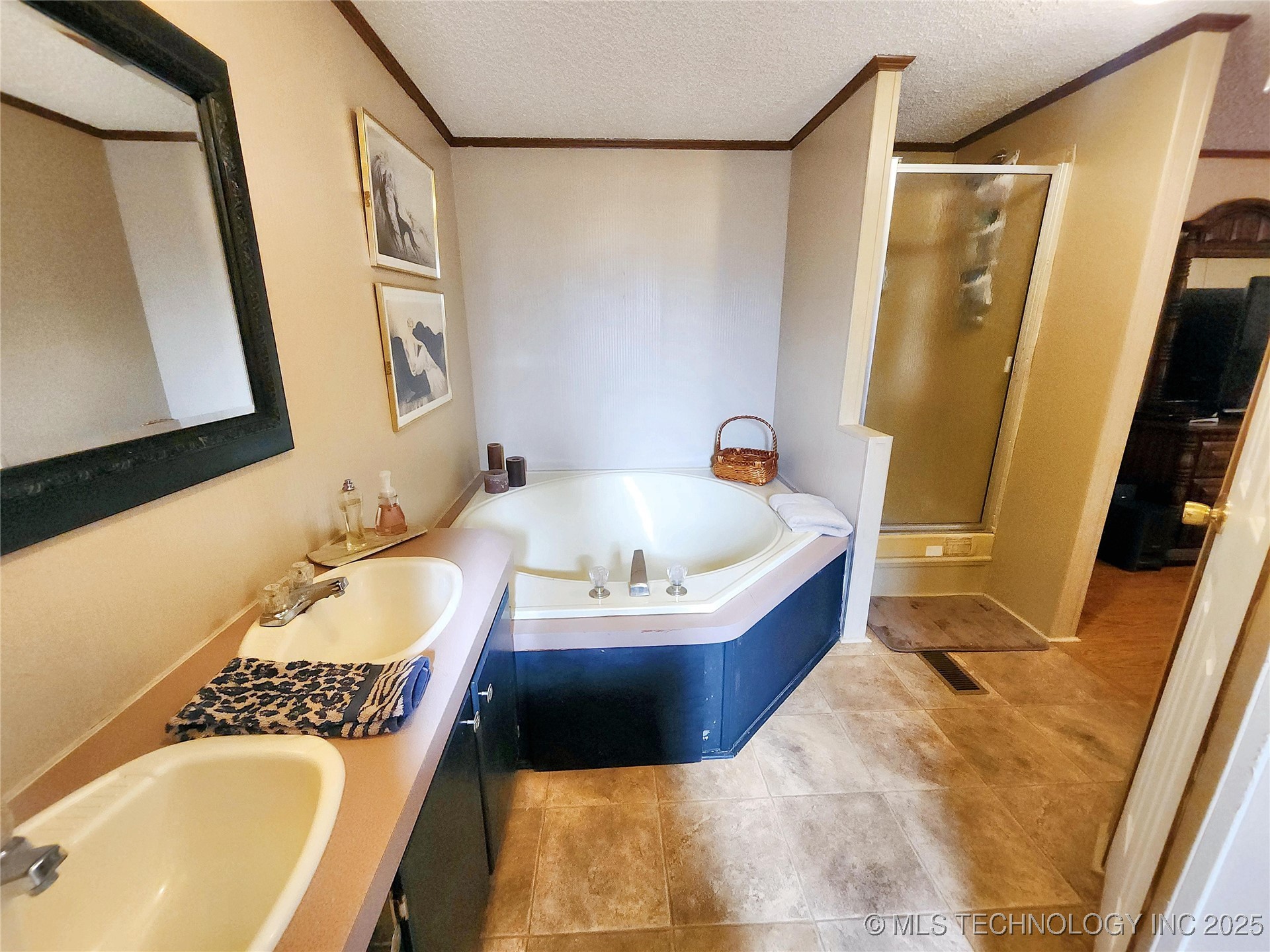 20136 W Chicken Creek Road Cookson OK 74427