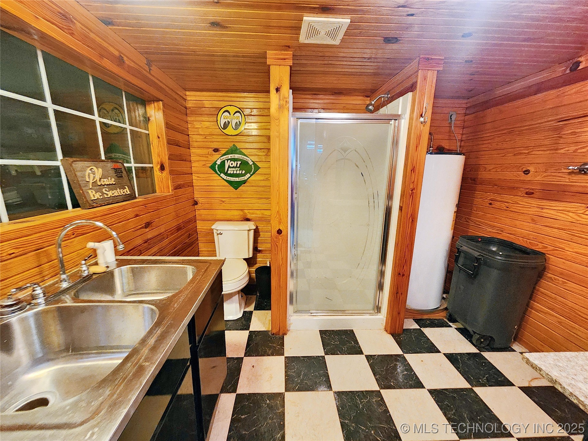 20136 W Chicken Creek Road Cookson OK 74427