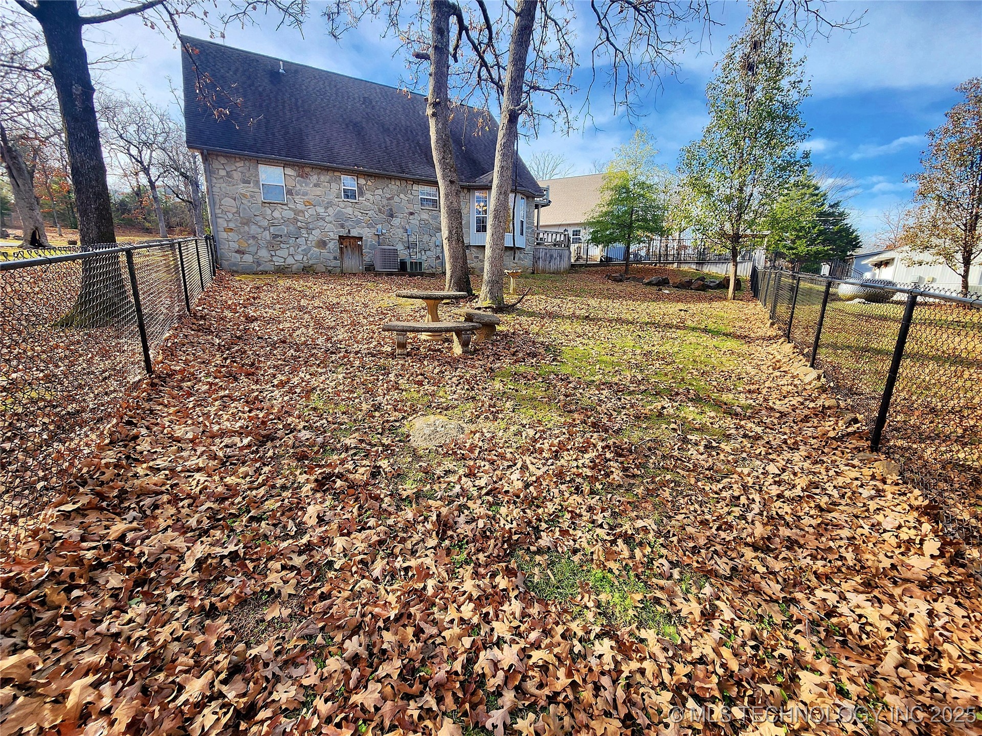 20136 W Chicken Creek Road Cookson OK 74427
