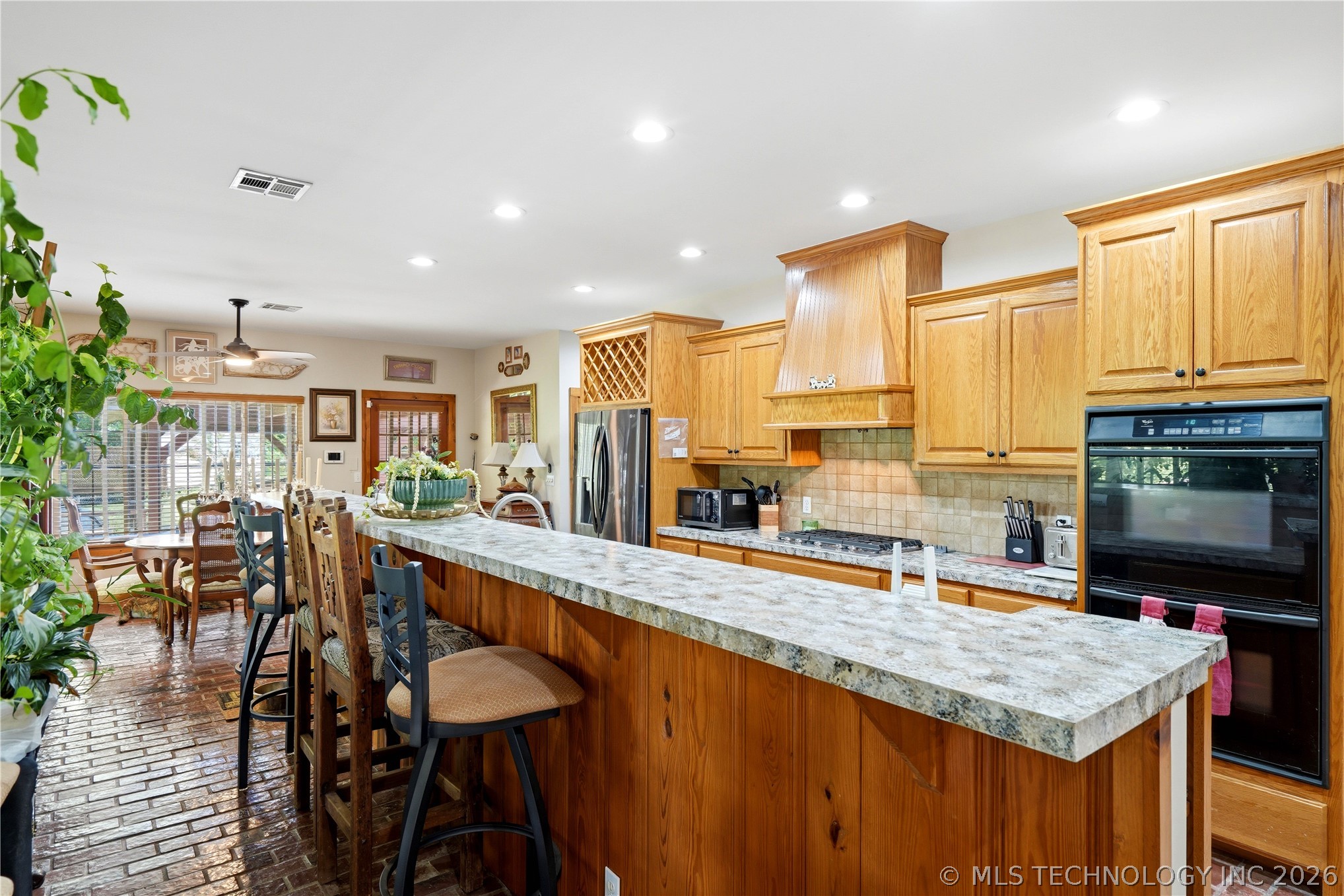 33987 S Pigeon Road Park Hill OK 74451
