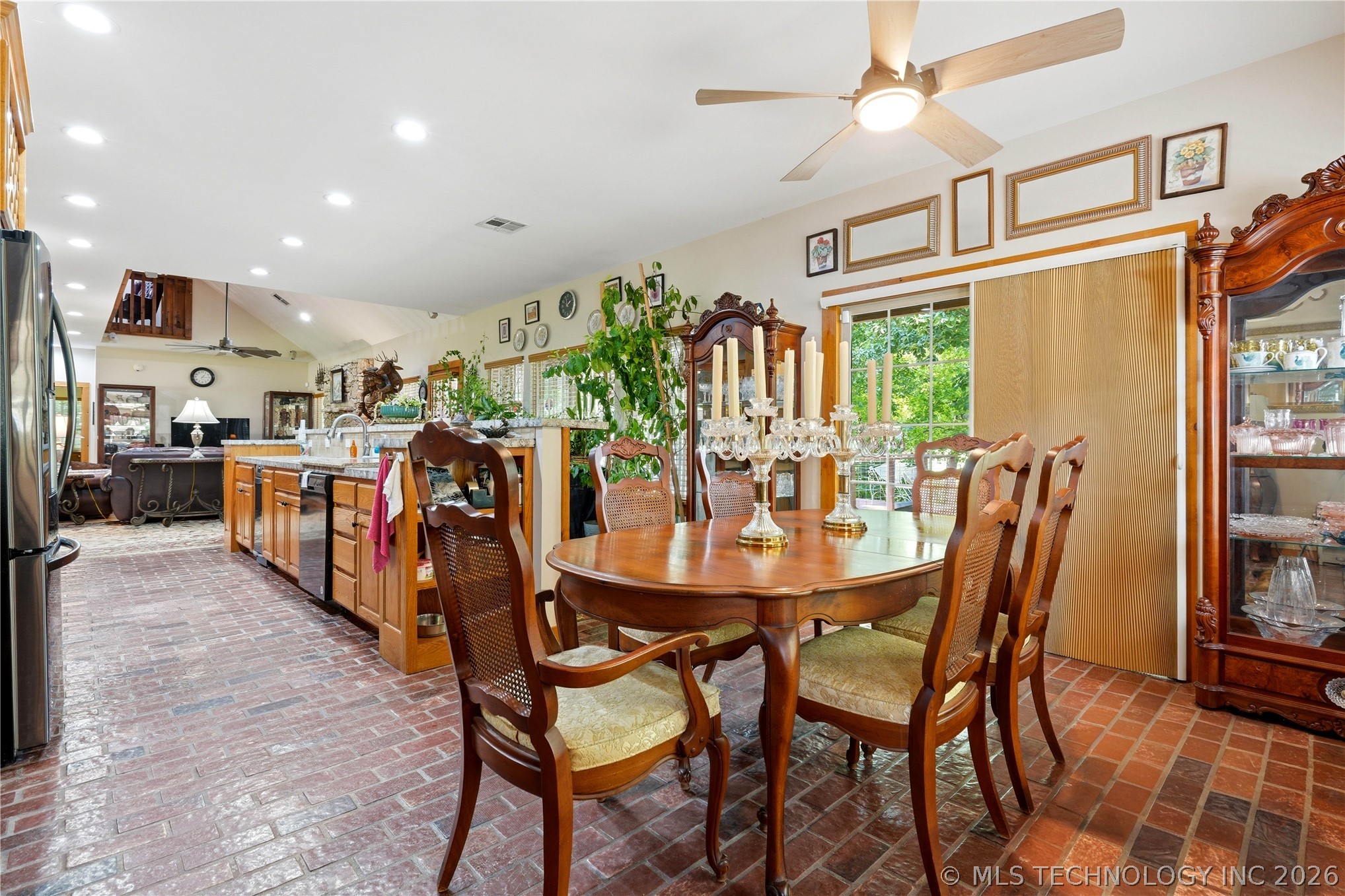 33987 S Pigeon Road Park Hill OK 74451