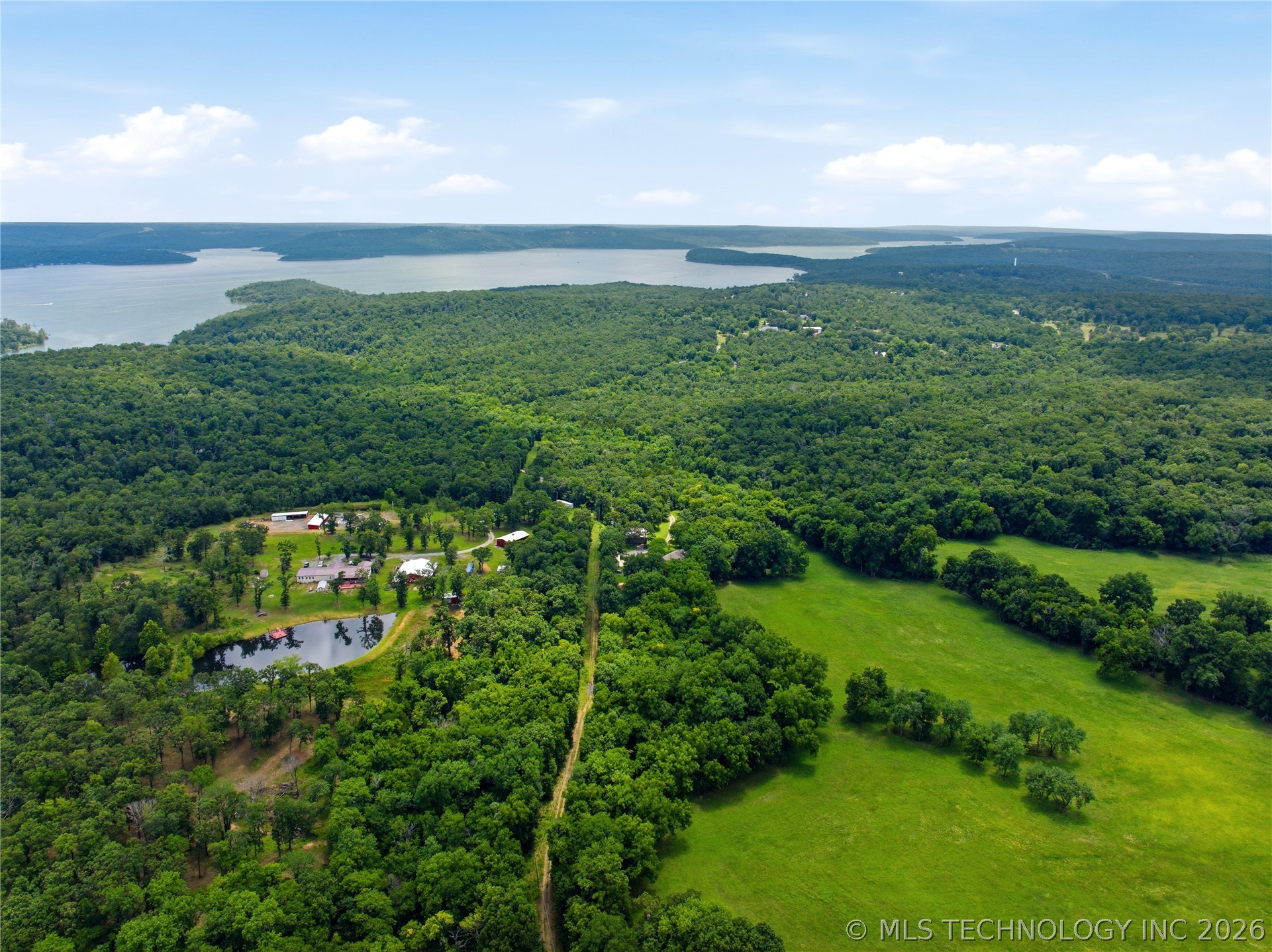 33987 S Pigeon Road Park Hill OK 74451