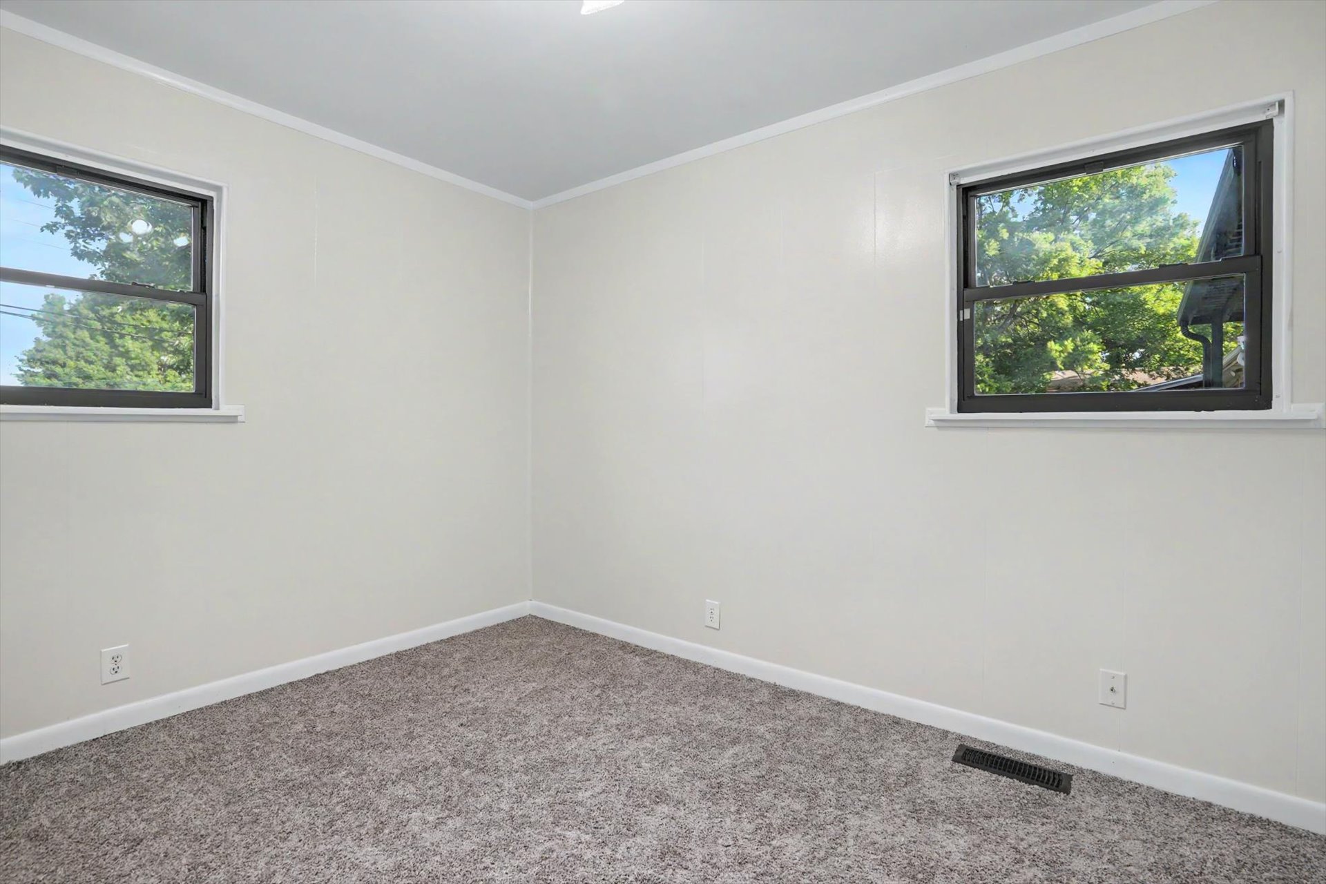 520 S 104th Eastavenue Tulsa OK 74128