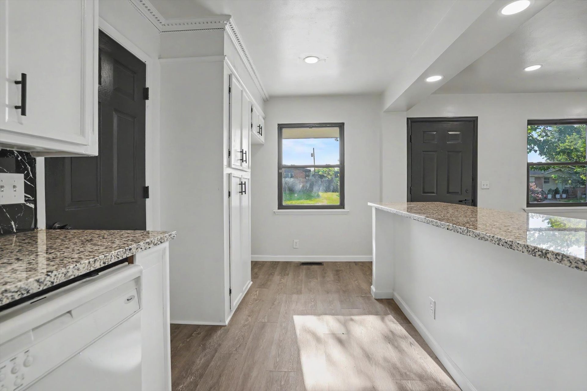520 S 104th Eastavenue Tulsa OK 74128