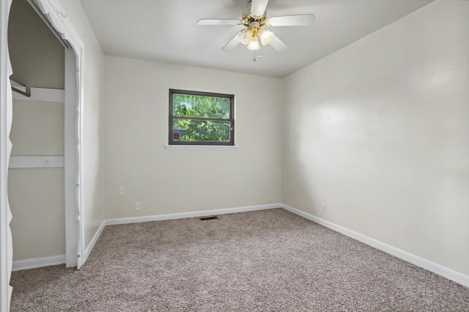 520 S 104th Eastavenue Tulsa OK 74128