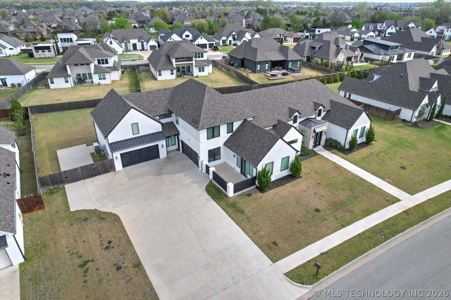 6685 E 128th Street Bixby OK 74008