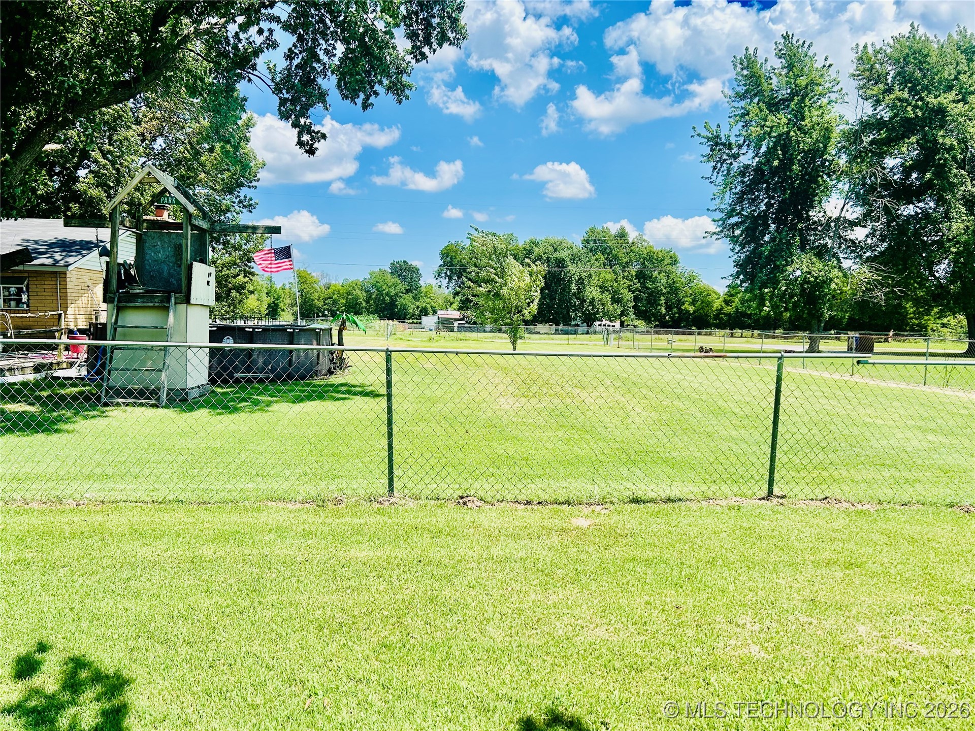 1231 S 61st Street W Muskogee OK 74401