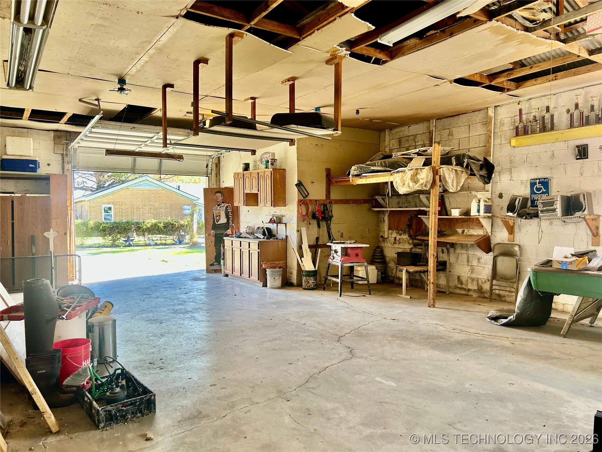 1231 S 61st Street W Muskogee OK 74401