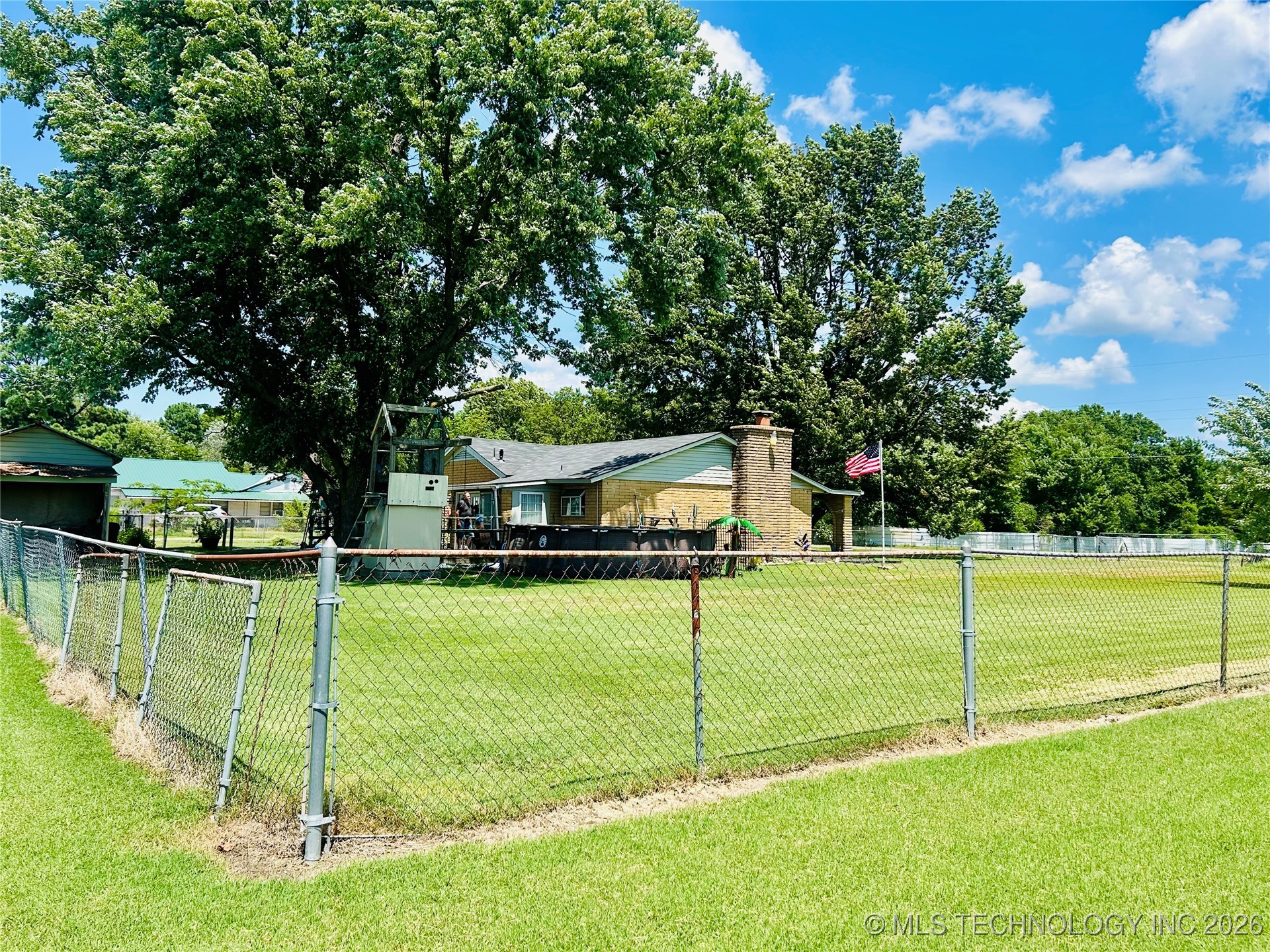 1231 S 61st Street W Muskogee OK 74401